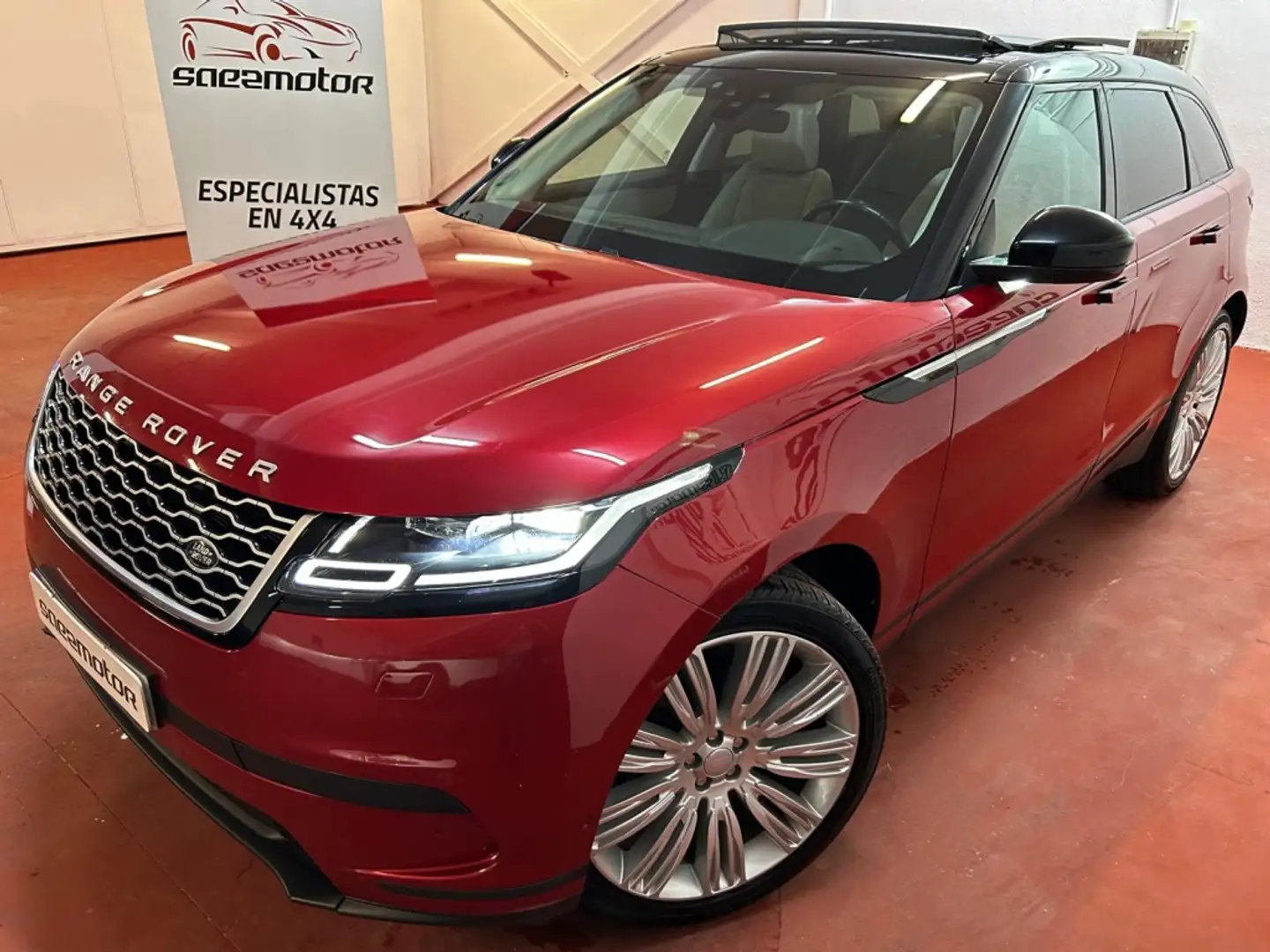 Land Rover Range Rover Velar 3.0D R-Dynamic HSE 4WD Aut. 300 Rojo - 1