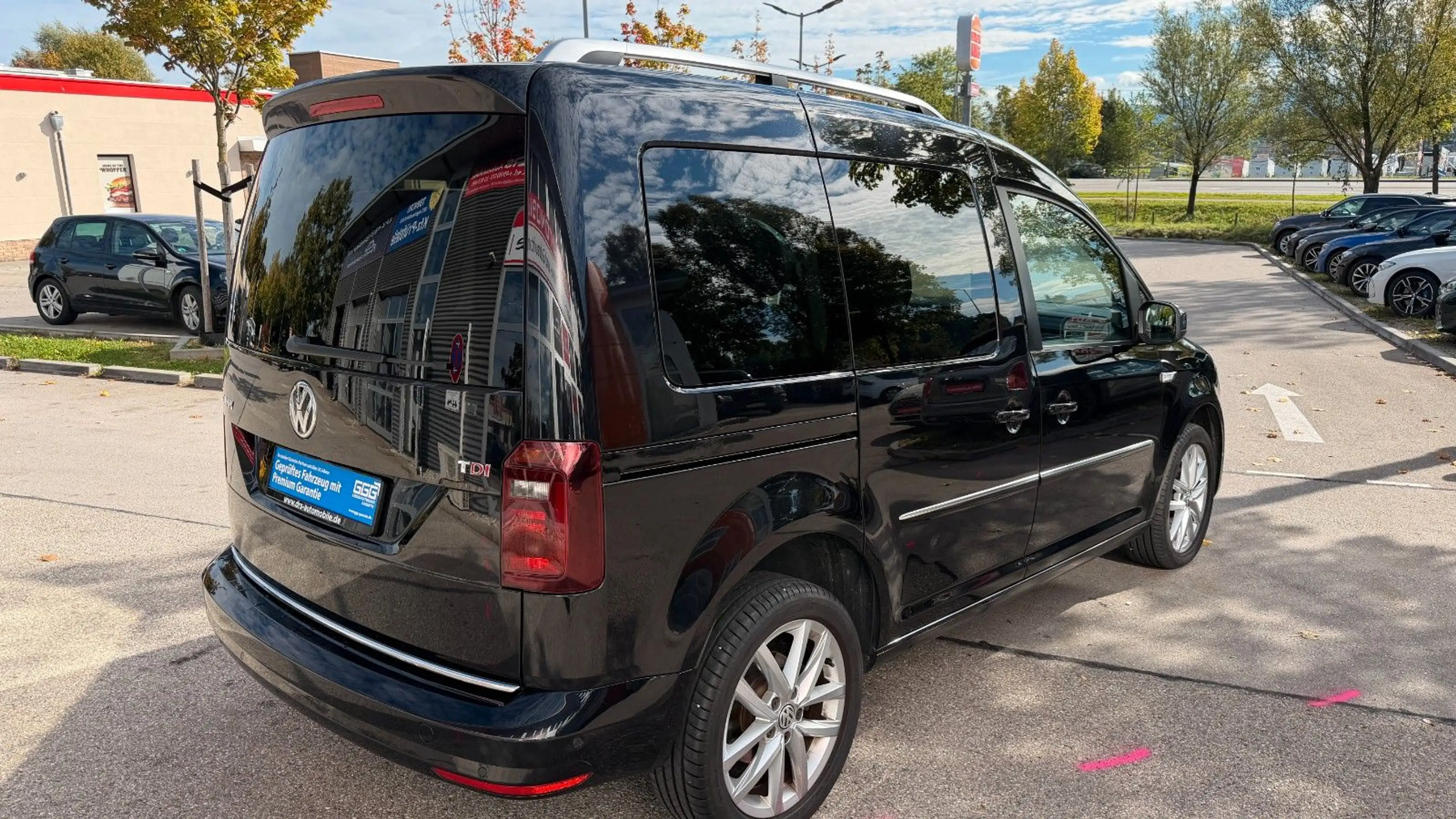 Volkswagen Caddy PKW Highline BMT/Navi/Kamera — photo 6