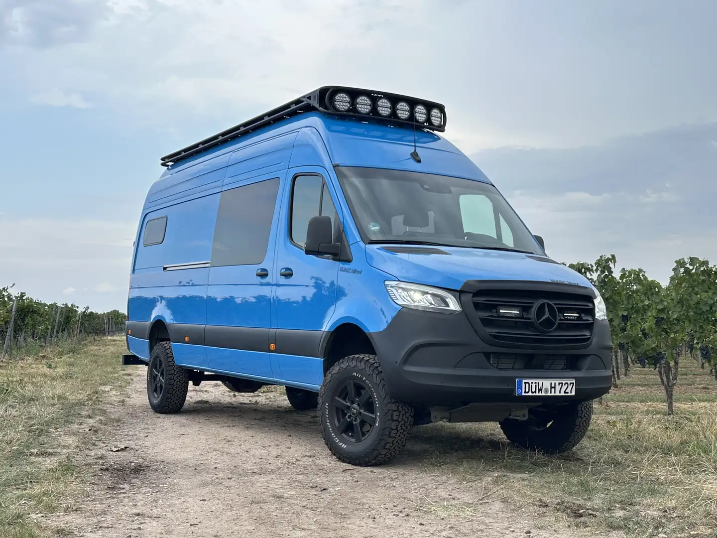Mercedes-Benz Sprinter 419 CDI L3/H3 Iglhaut, 4x4, himmelblau Blau - 1