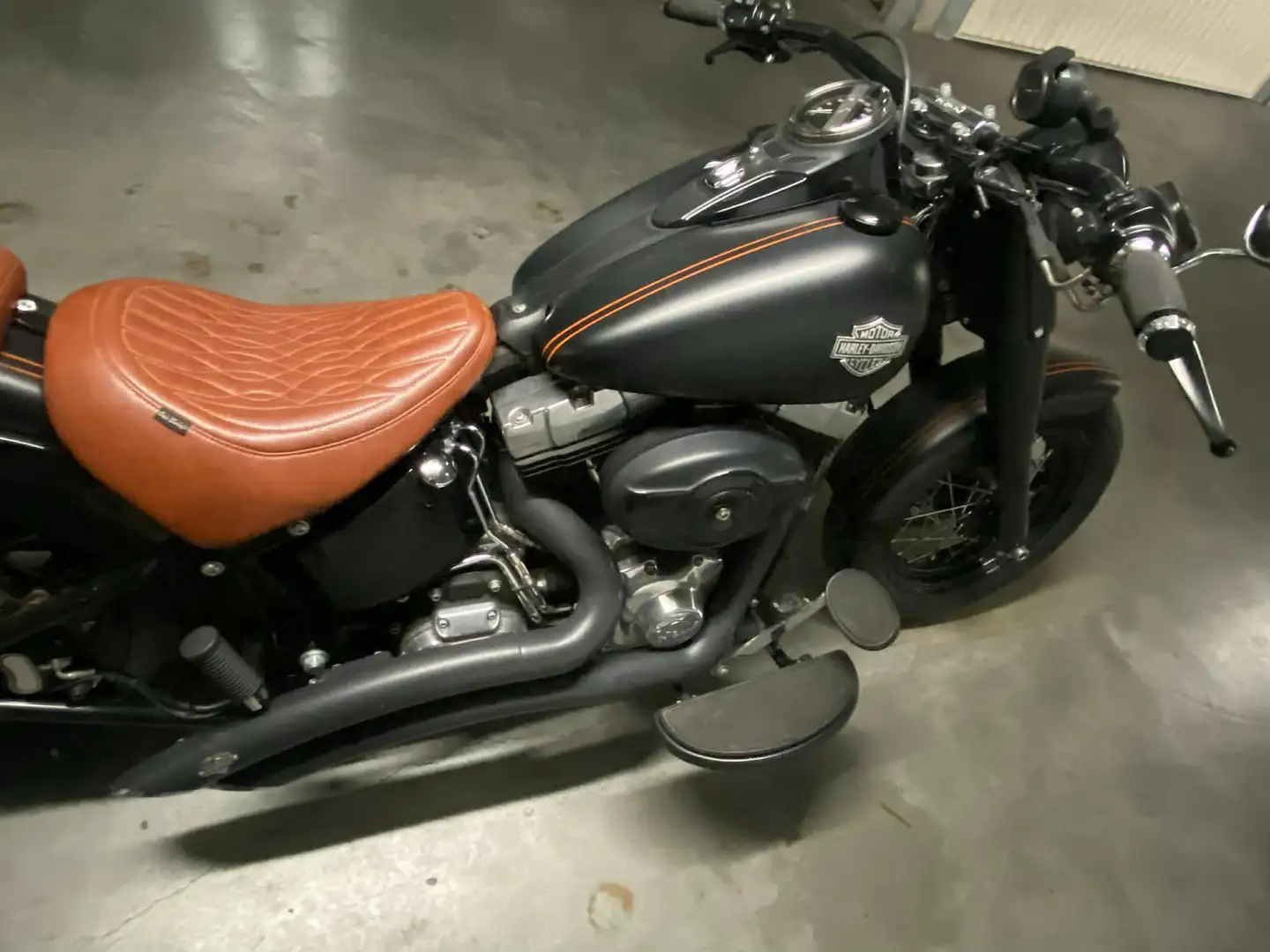 Harley-Davidson Softail Slim FS2-LVF-GYAKLO 2013 SOLID Zwart - 1