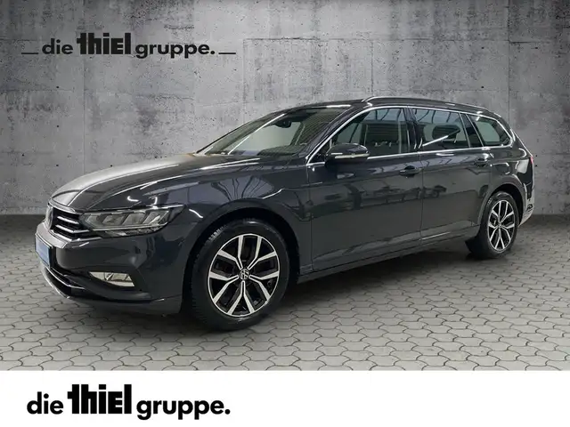 Volkswagen Passat Variant 1.5 TSI Business AHK+SHZ+LED+DAB