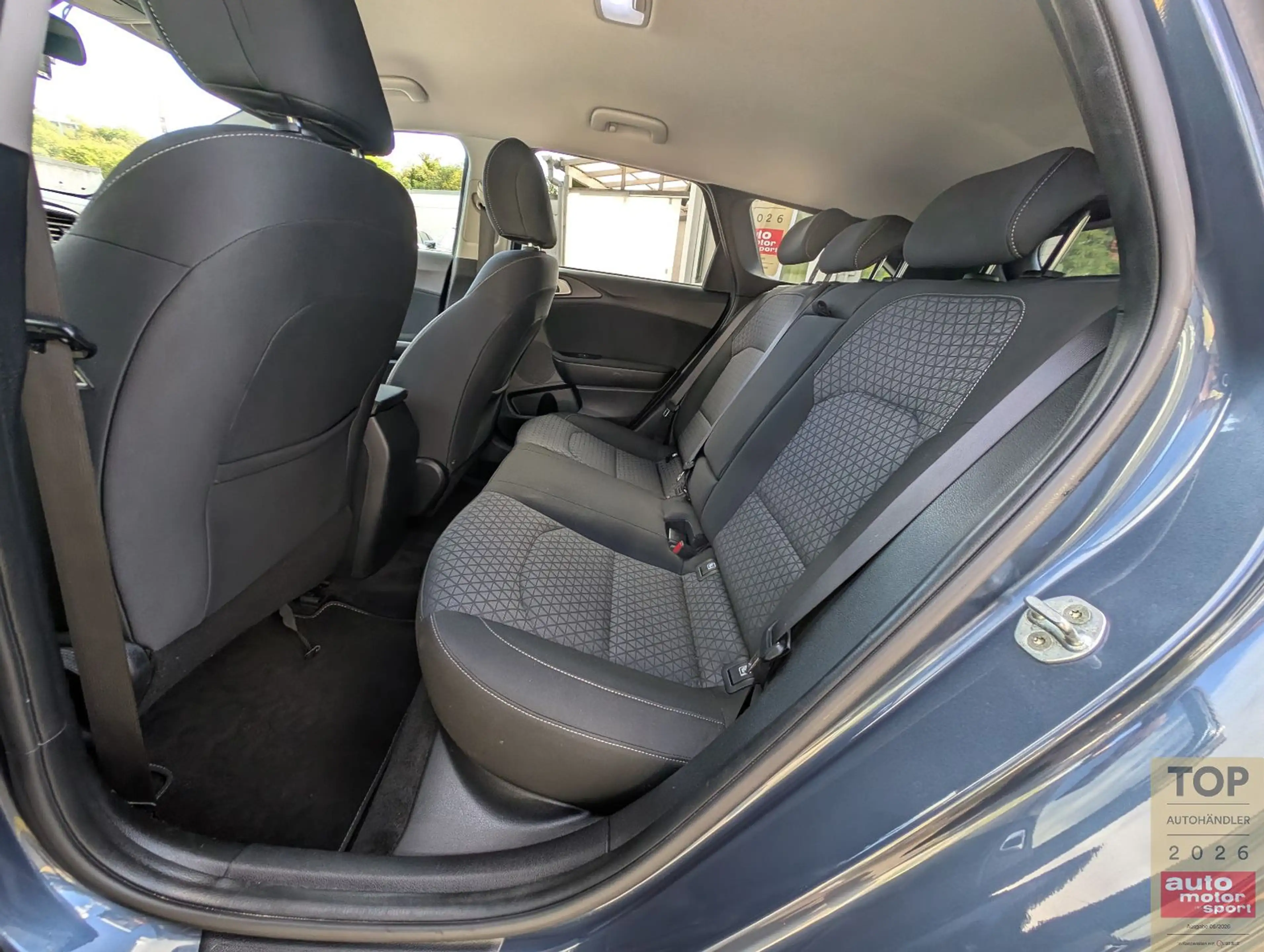 Kia Ceed SW / cee'd SW Cee'd 1.4 SW*1Hd*Temp*RKam*CarPlay*Garantie 2027 — photo 11