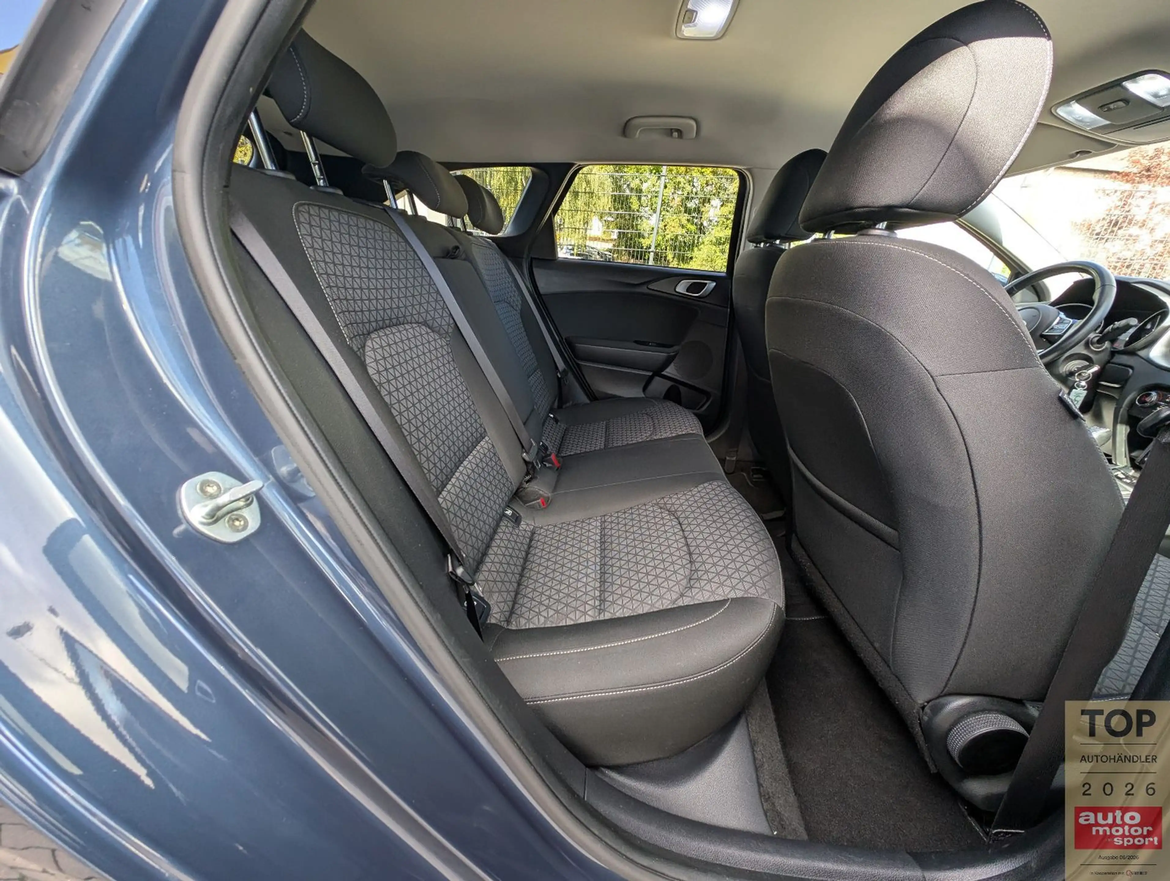 Kia Ceed SW / cee'd SW Cee'd 1.4 SW*1Hd*Temp*RKam*CarPlay*Garantie 2027 — photo 13