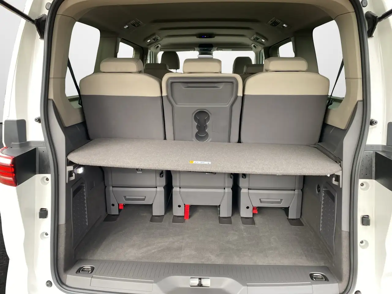 Volkswagen T7 Multivan 2.0 TDI DSG Life lang 13