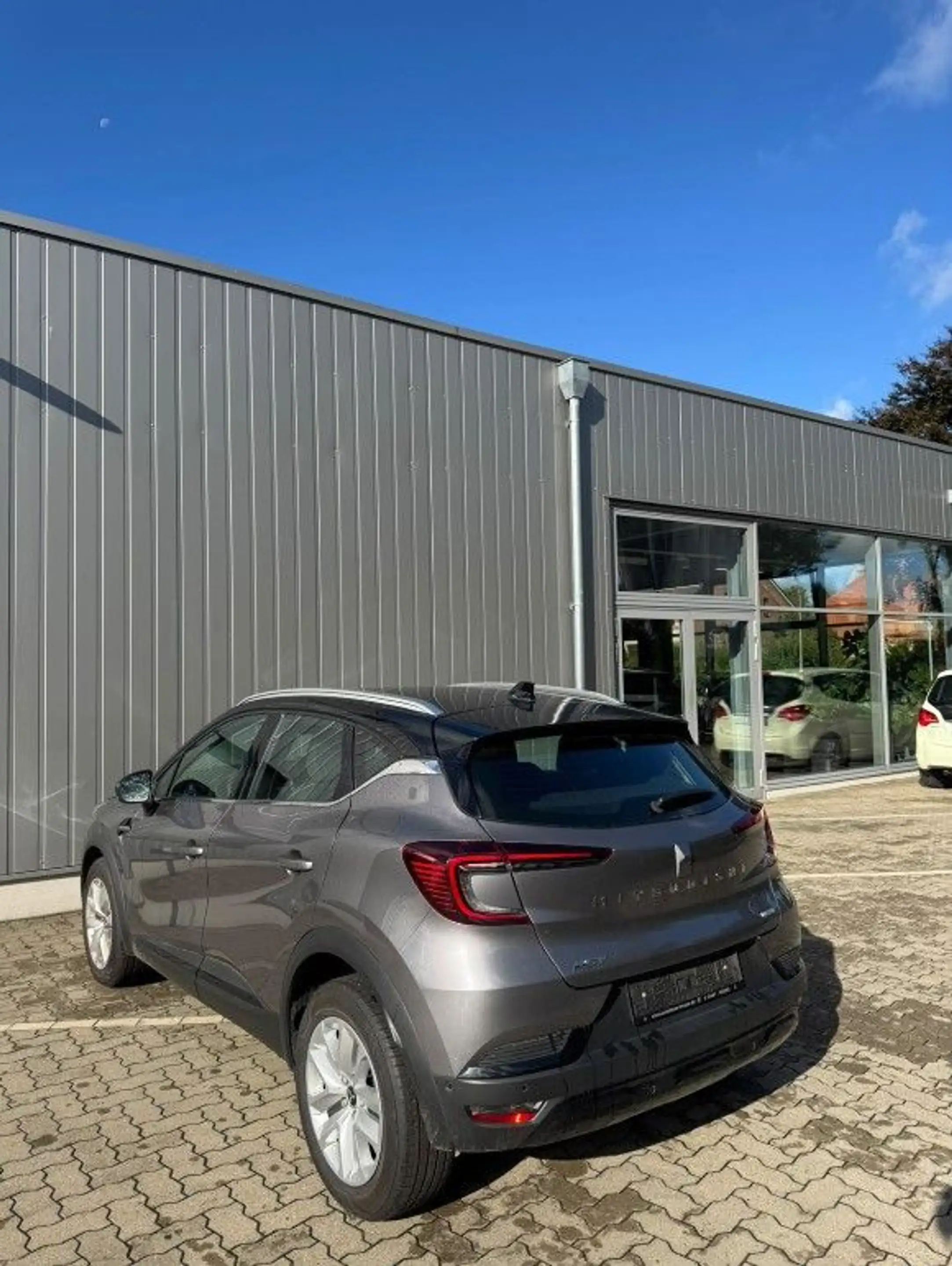 Mitsubishi ASX WENIG KM! TOP AUSTATTUNG! — photo 2