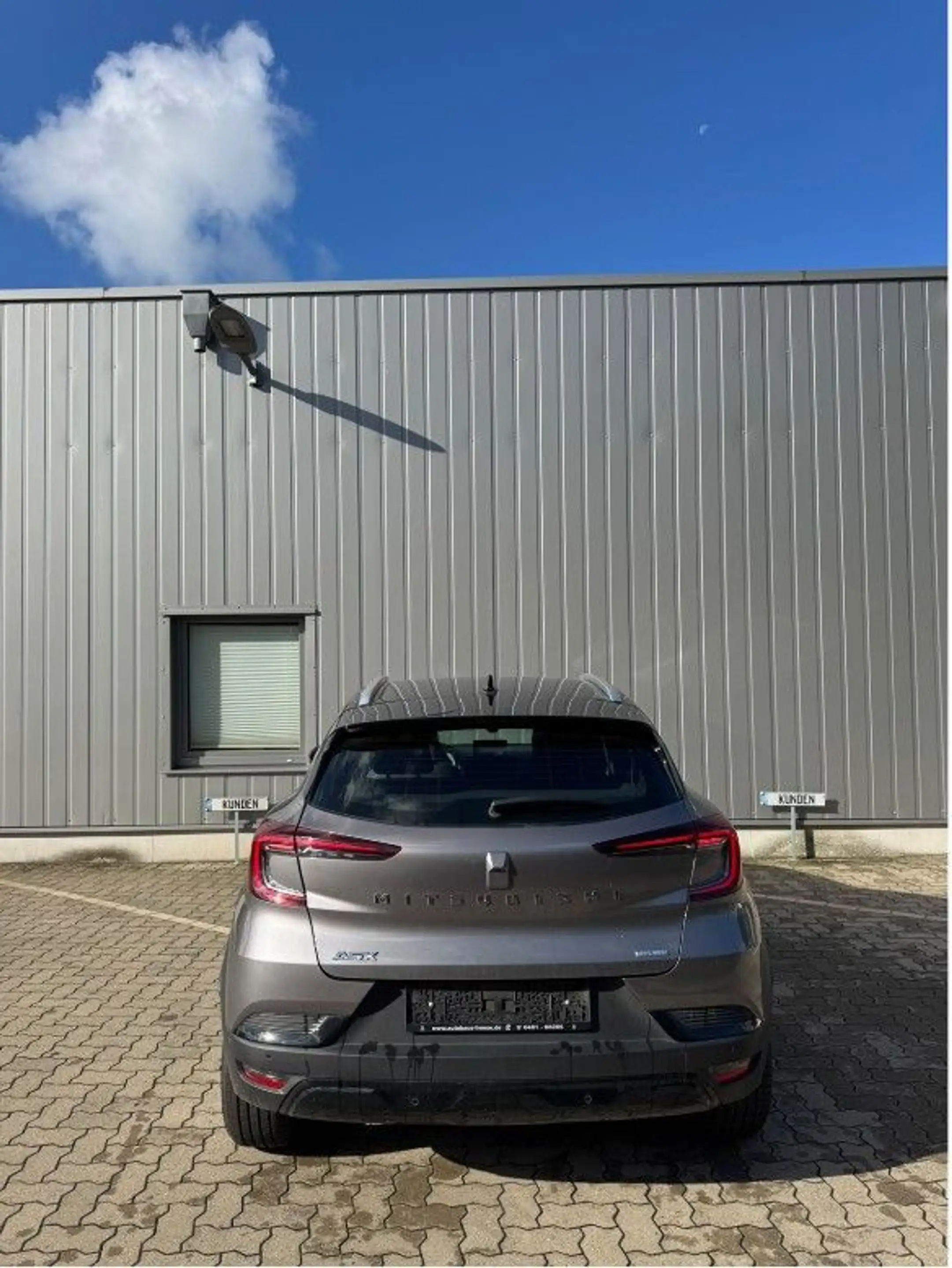 Mitsubishi ASX WENIG KM! TOP AUSTATTUNG! — photo 3