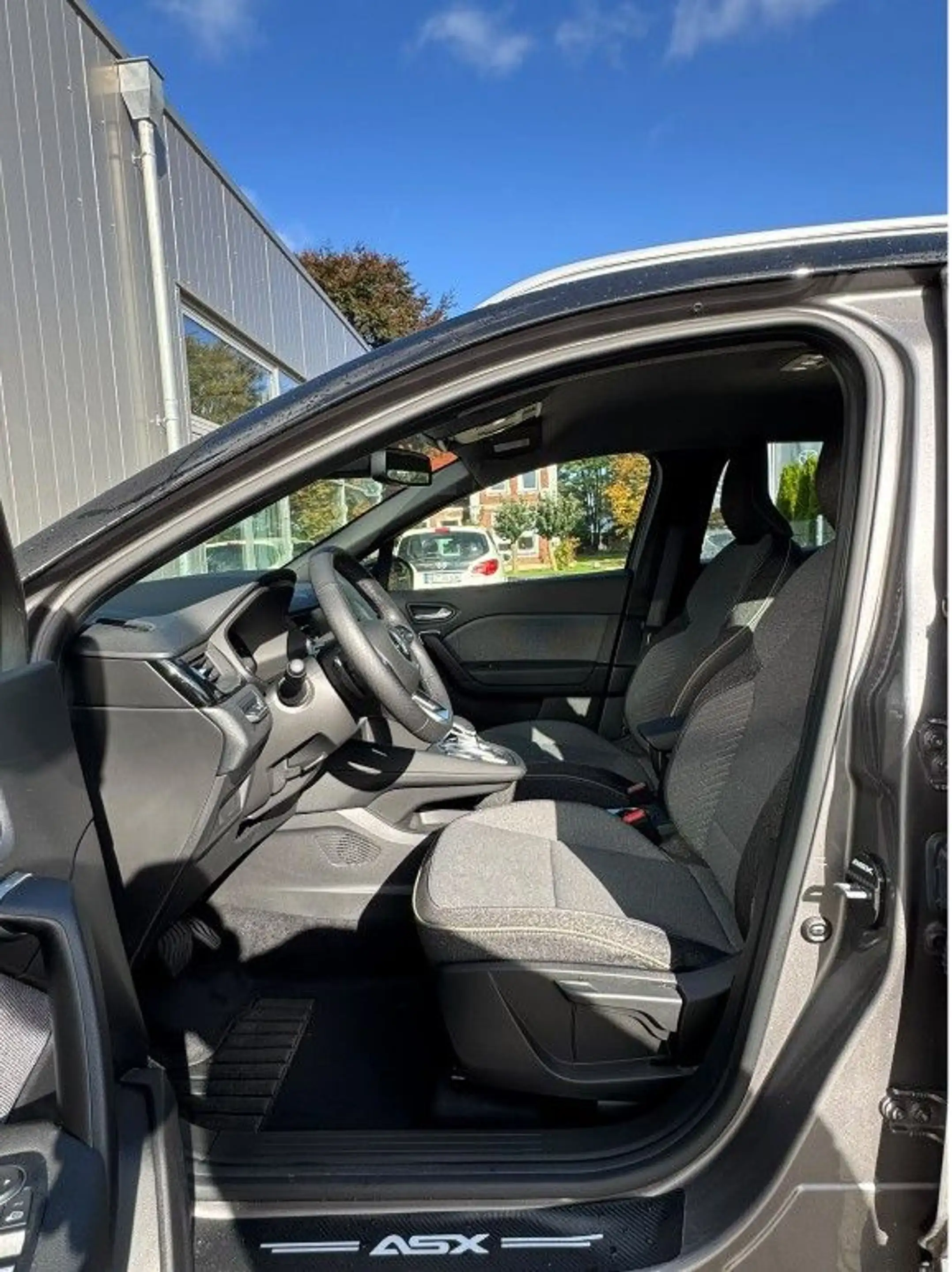 Mitsubishi ASX WENIG KM! TOP AUSTATTUNG! — photo 6
