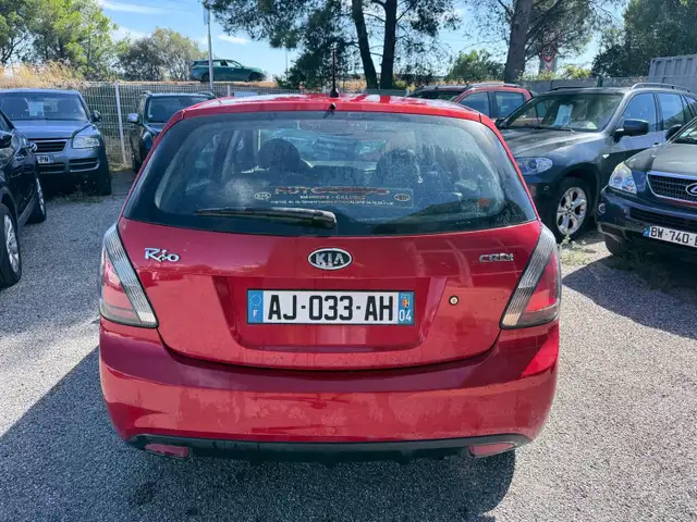 Kia Rio view 4