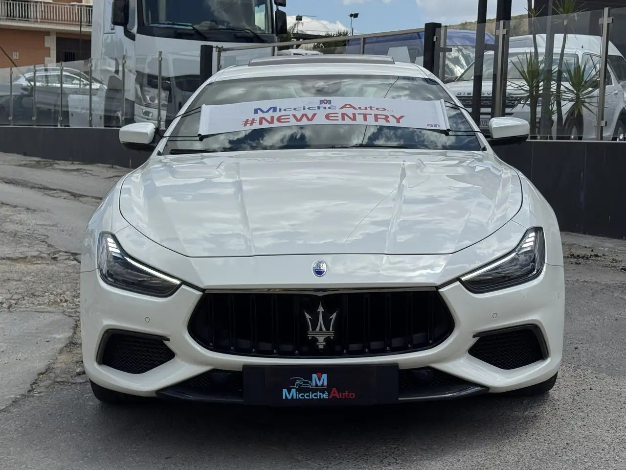 Maserati Ghibli 2021