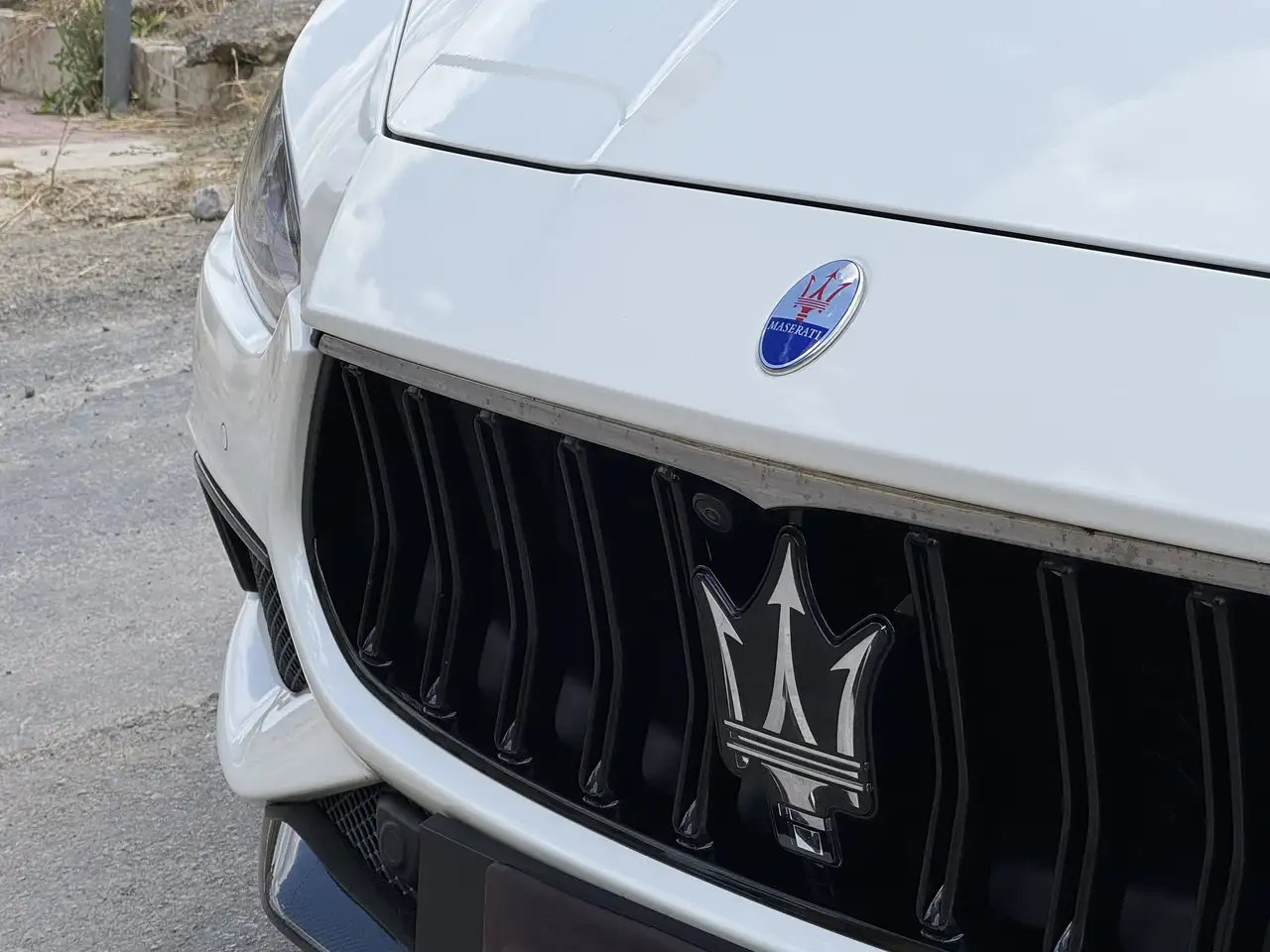 Maserati Ghibli 2021