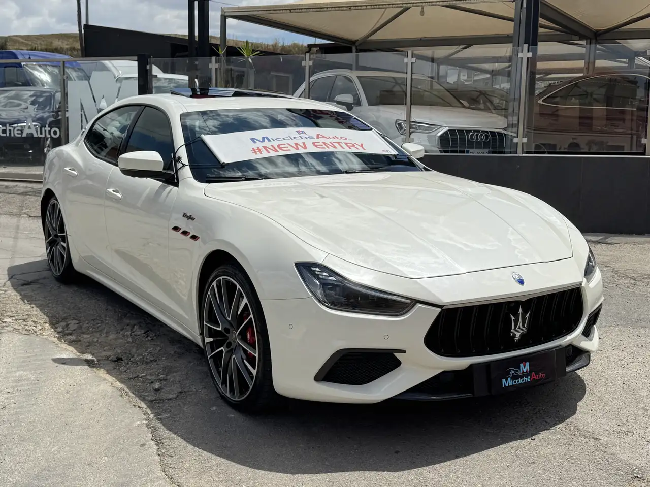 Maserati Ghibli 2021