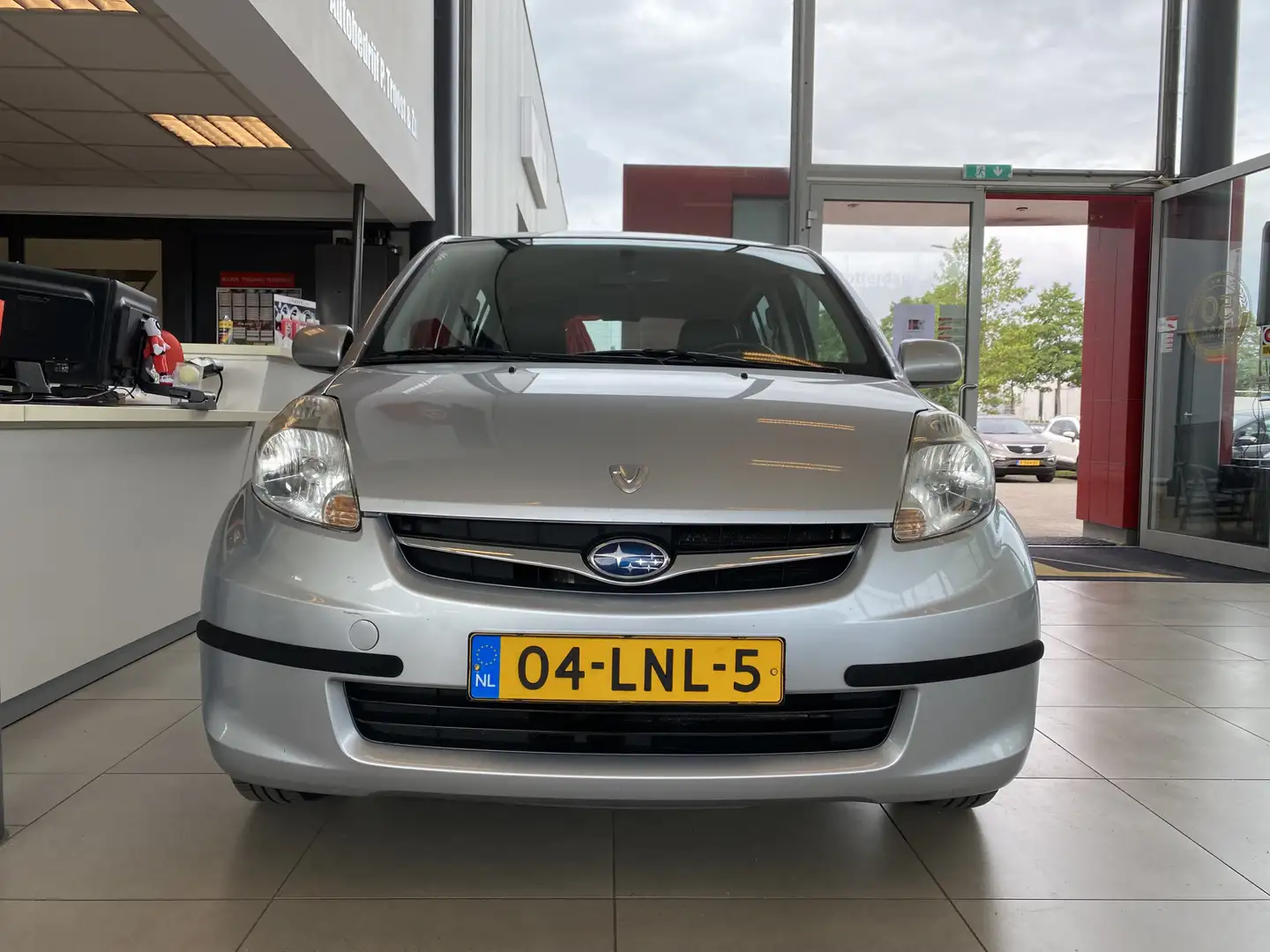 Subaru Justy 1.0 Black & White,Leder,5 Zits,Dealeronderhouden,A Grau - 2