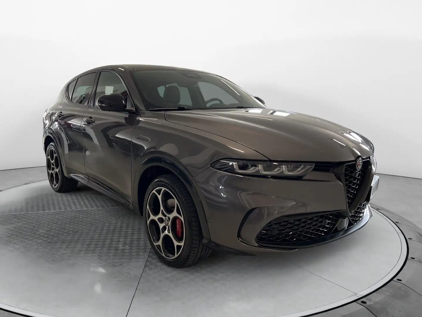 Alfa Romeo Tonale 1.3 280CV PHEV AT6 Veloce Grigio - 1