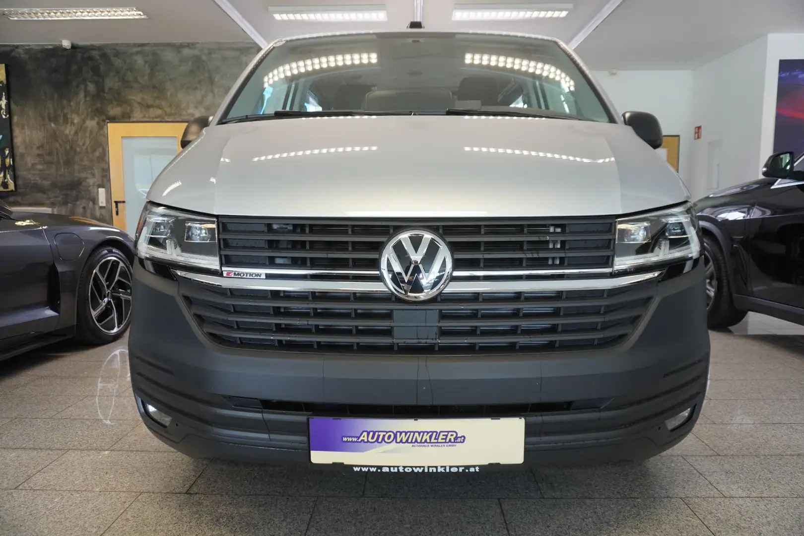 Volkswagen T6.1 Kombi T6.1 2.0 TDI 4Motion Kombi L1H1 2xSchiebetütr/Tem Silber - 2