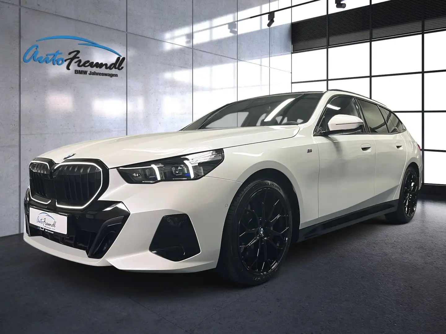 BMW 540 d xDrive M Sport Pro *NW~98.700€*20 Zoll*Pano Blanc - 1