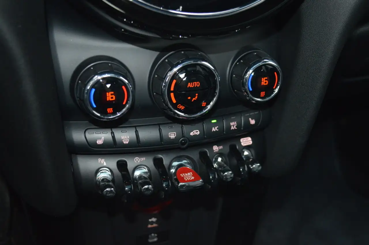MINI Cooper 5-Deurs 1.5 Aut. Led Leder Panorama Camera Harman/, миниатюра 13
