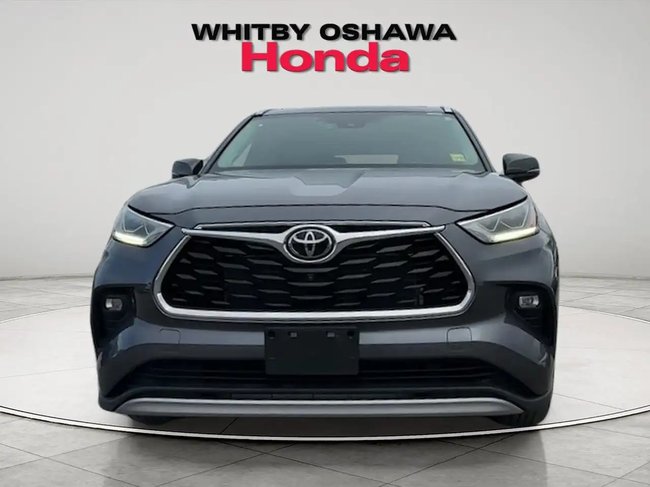 Toyota Highlander снимка Toyota Highlander