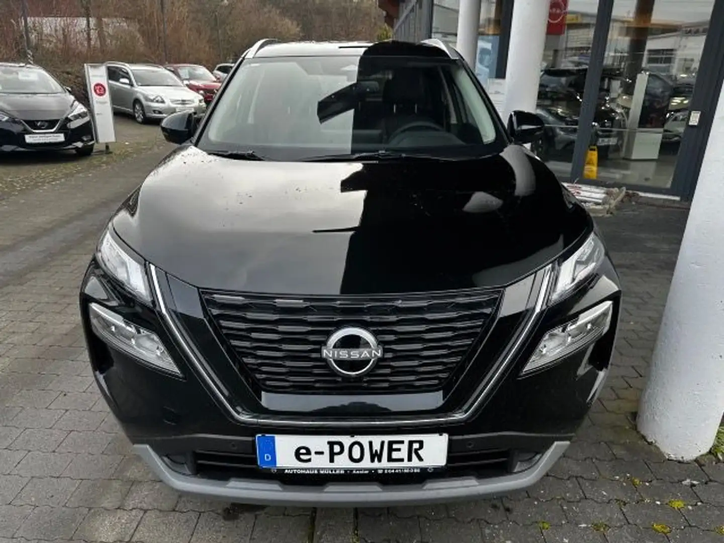 Nissan X-Trail X-TRAIL 1.5 VC-T e-POWER 204 PS N-Connecta 5 Sit Zwart - 2