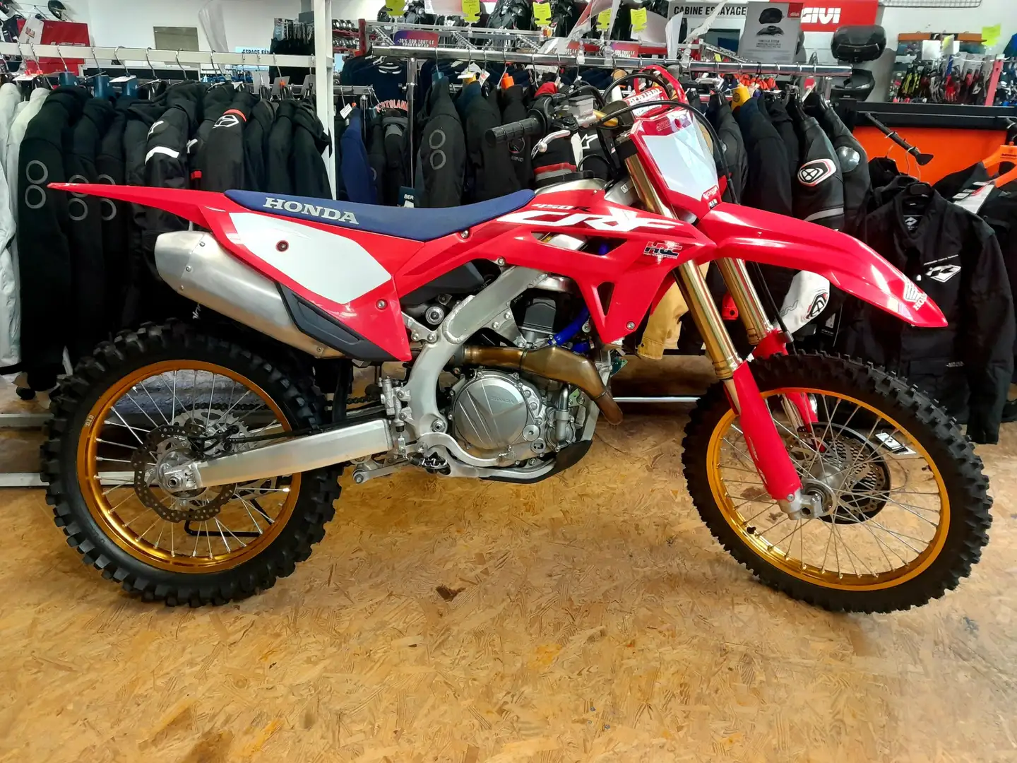 Honda CRF 450 Rouge - 1