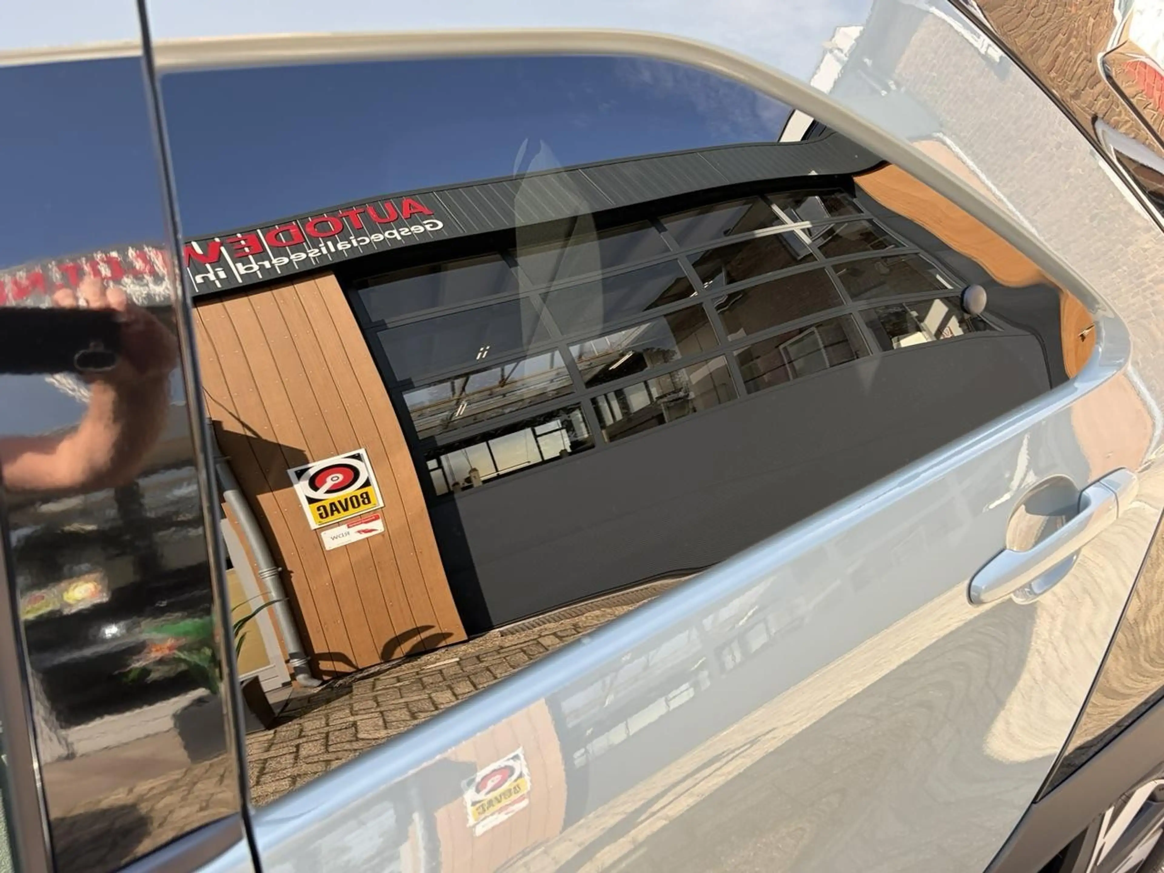 Toyota Aygo X 1.5 Hybrid 115 Pulse + Smart Pack A/T — photo 12