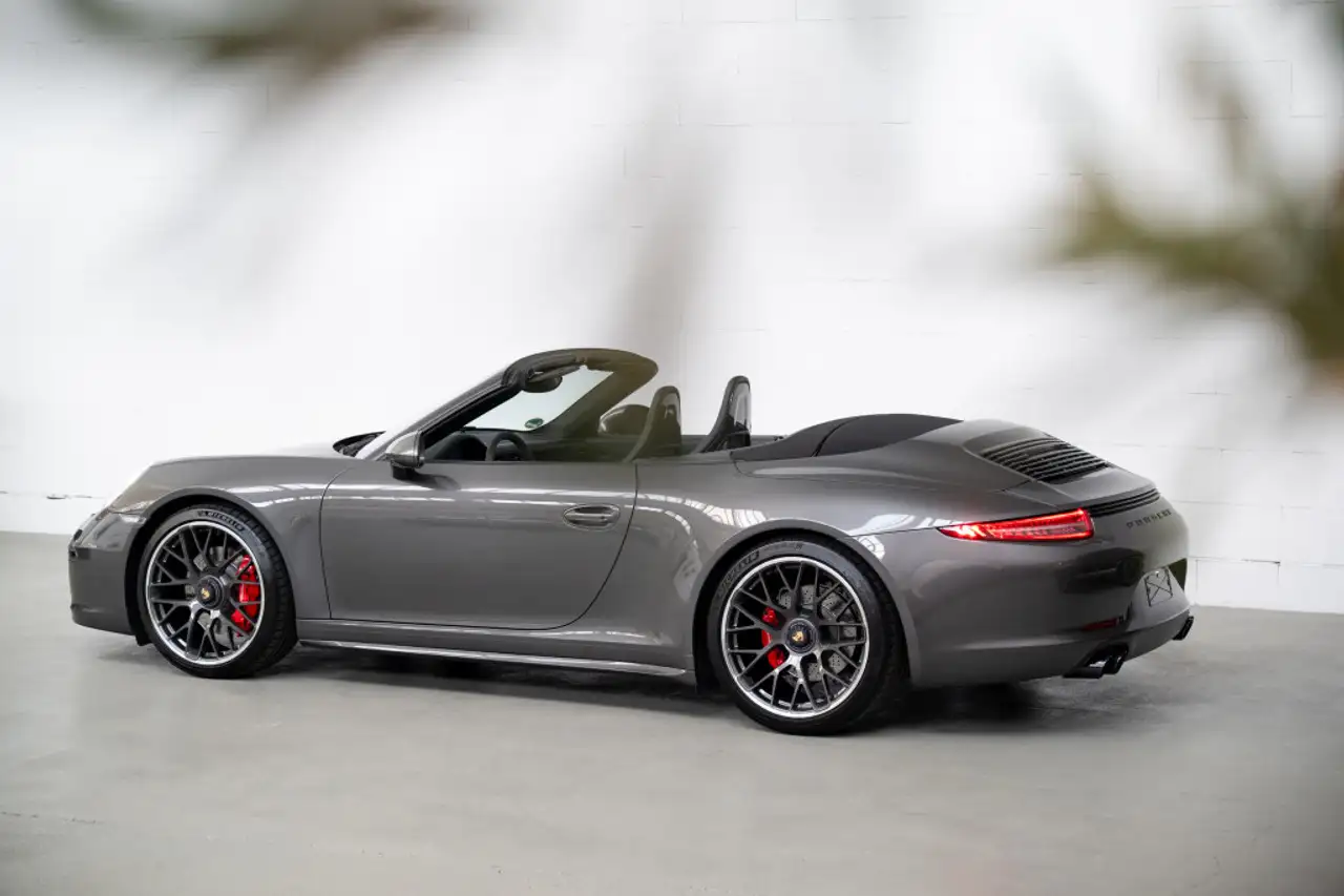 Porsche 991