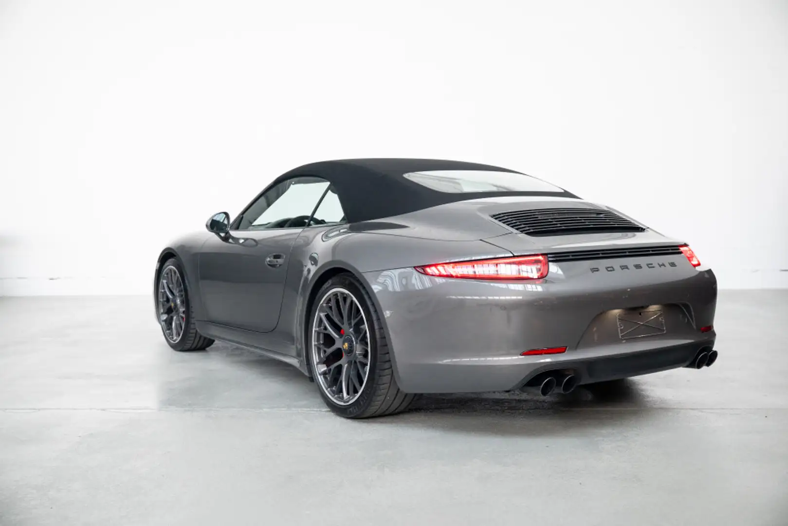 Porsche 991 .1 Carrera GTS Cabriolet I APPROVED I Sportschale Grau - 2