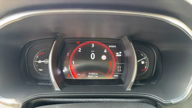 Renault Megane view 12