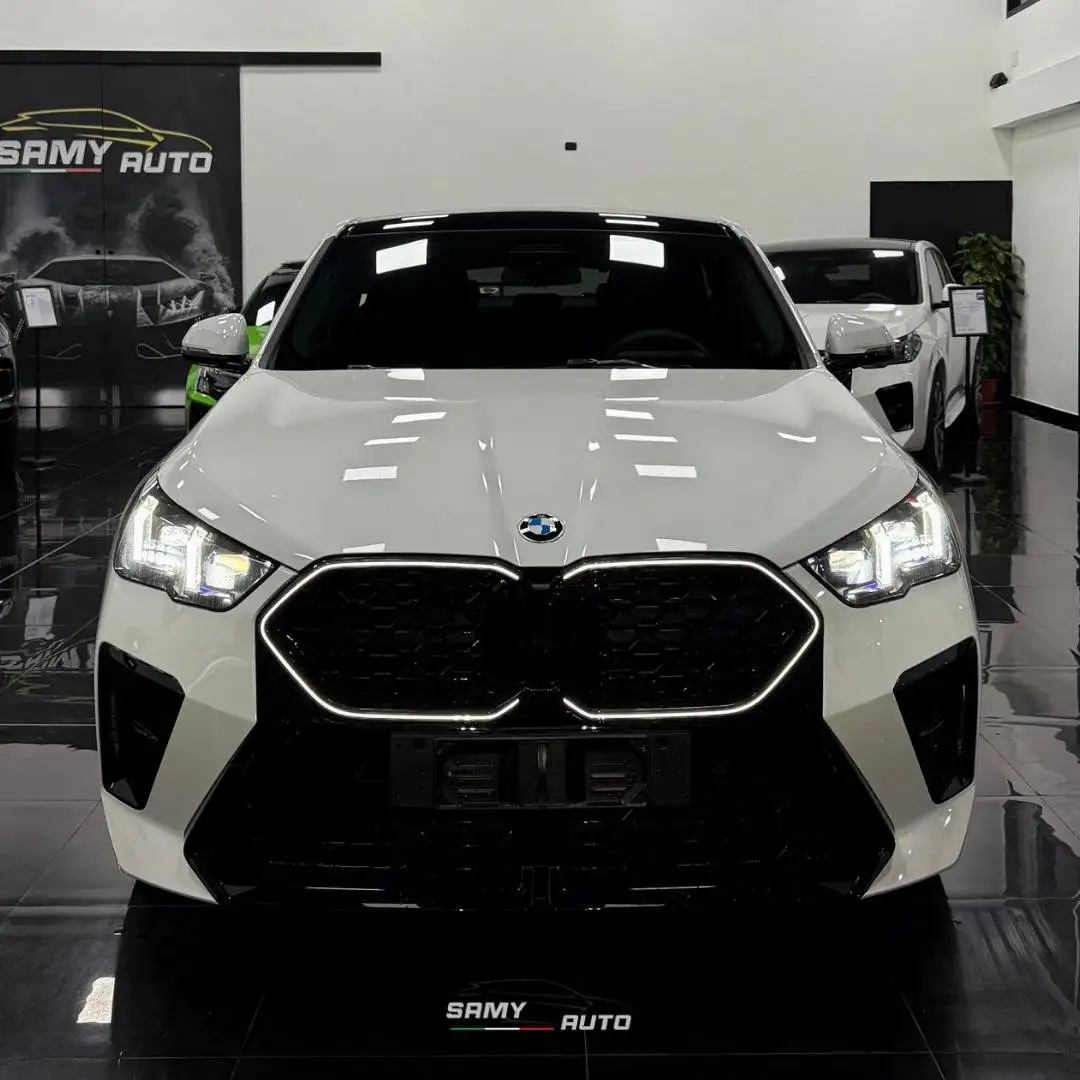 BMW X2 sdrive 18d MSport auto Bianco - 1