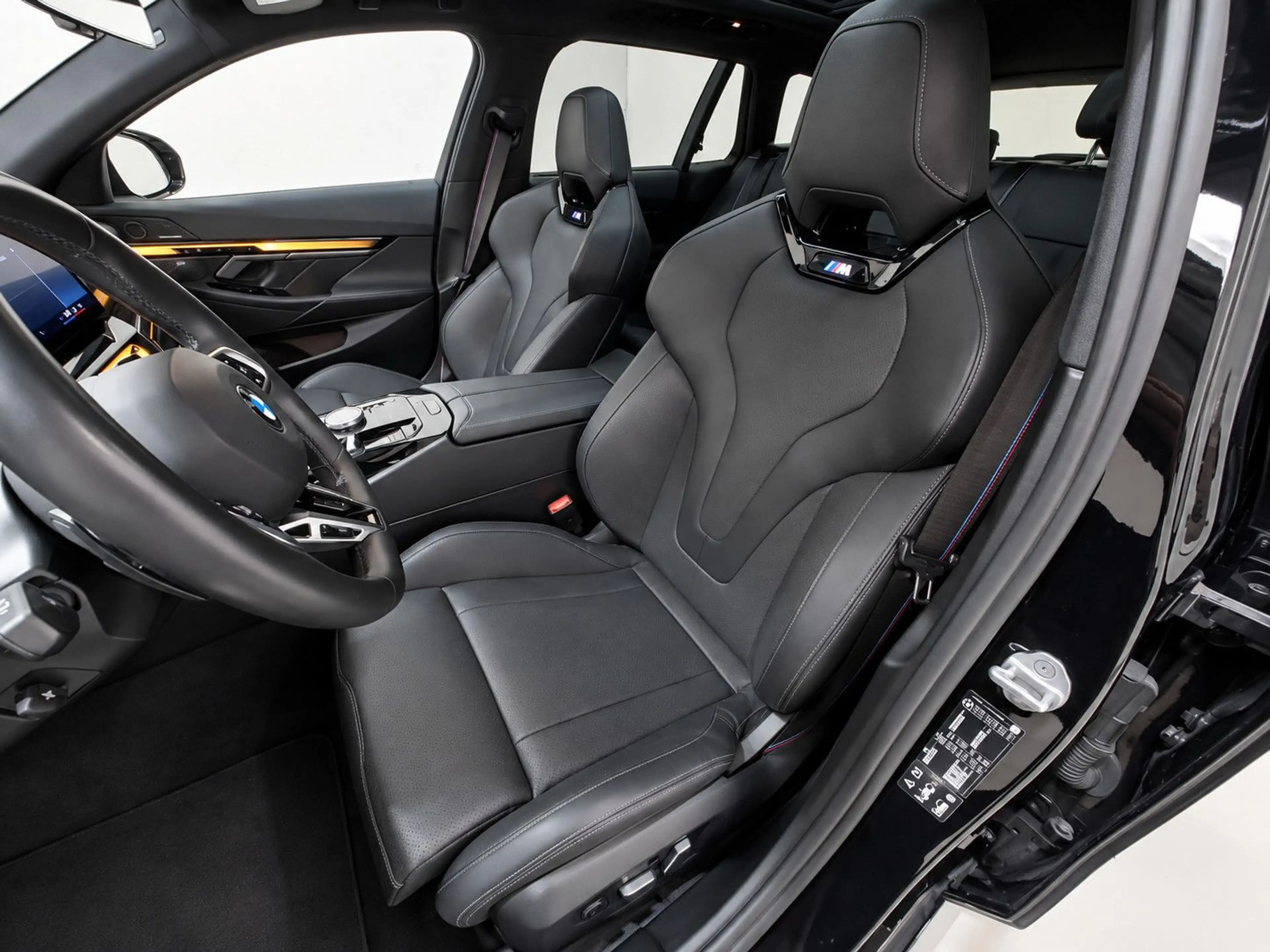 BMW 540 d xDrive Touring M Sport Pro | M Sportsitze — photo 3
