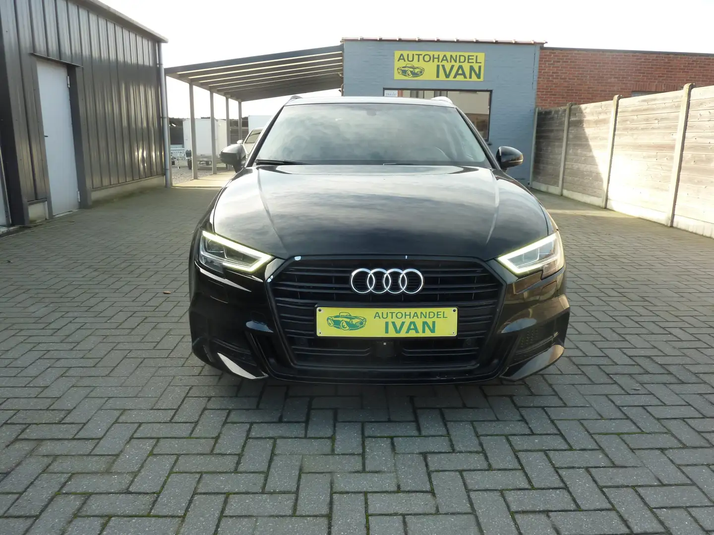 Audi A3 A3 1.0 TFSI Sportback S tronic S line Noir - 2