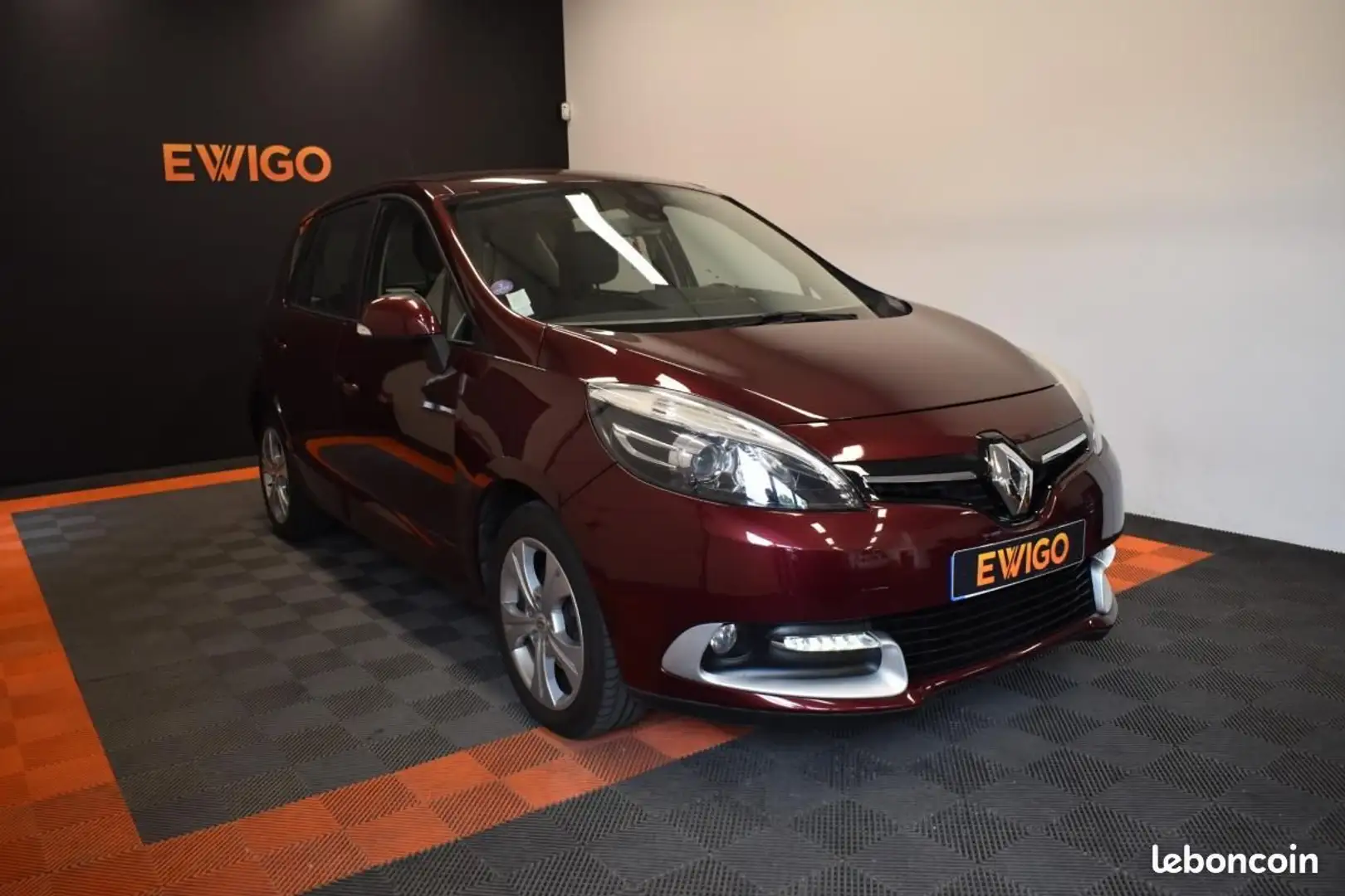 Renault Scenic Scénic 1.2 TCE 130 GARANTIE 12 A 36 MOIS Rouge - 1