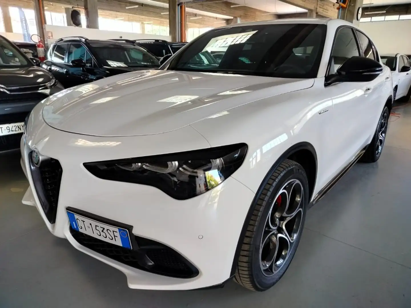 Alfa Romeo Stelvio 2.2 Td 210 CV Q4 Veloce PROMO Bianco - 1