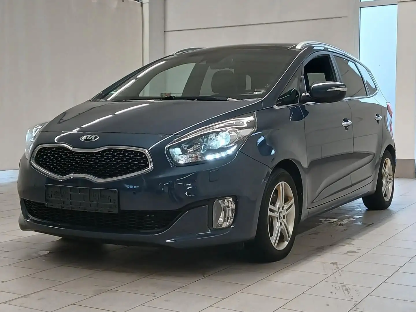 Kia Carens 1.7 D*7 Sitze*PANORAMA*Autom*Kamera*Navi Blau - 1