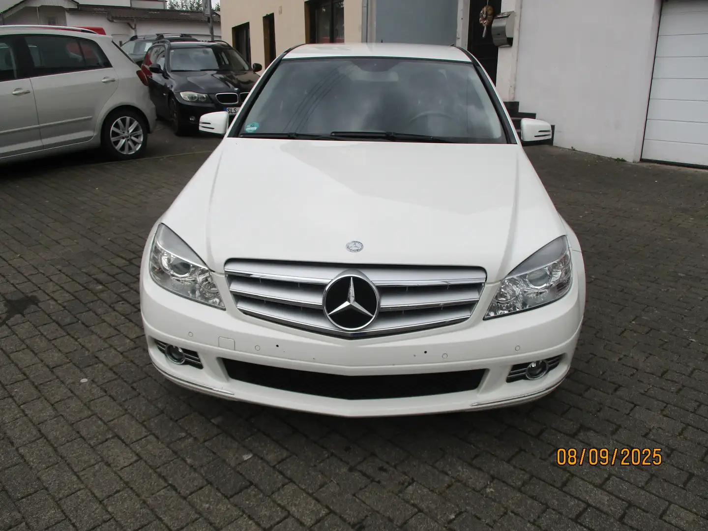 Mercedes-Benz C 180 C-Klasse Kompressor BlueEFFICIENCY Avantgarde Weiß - 1