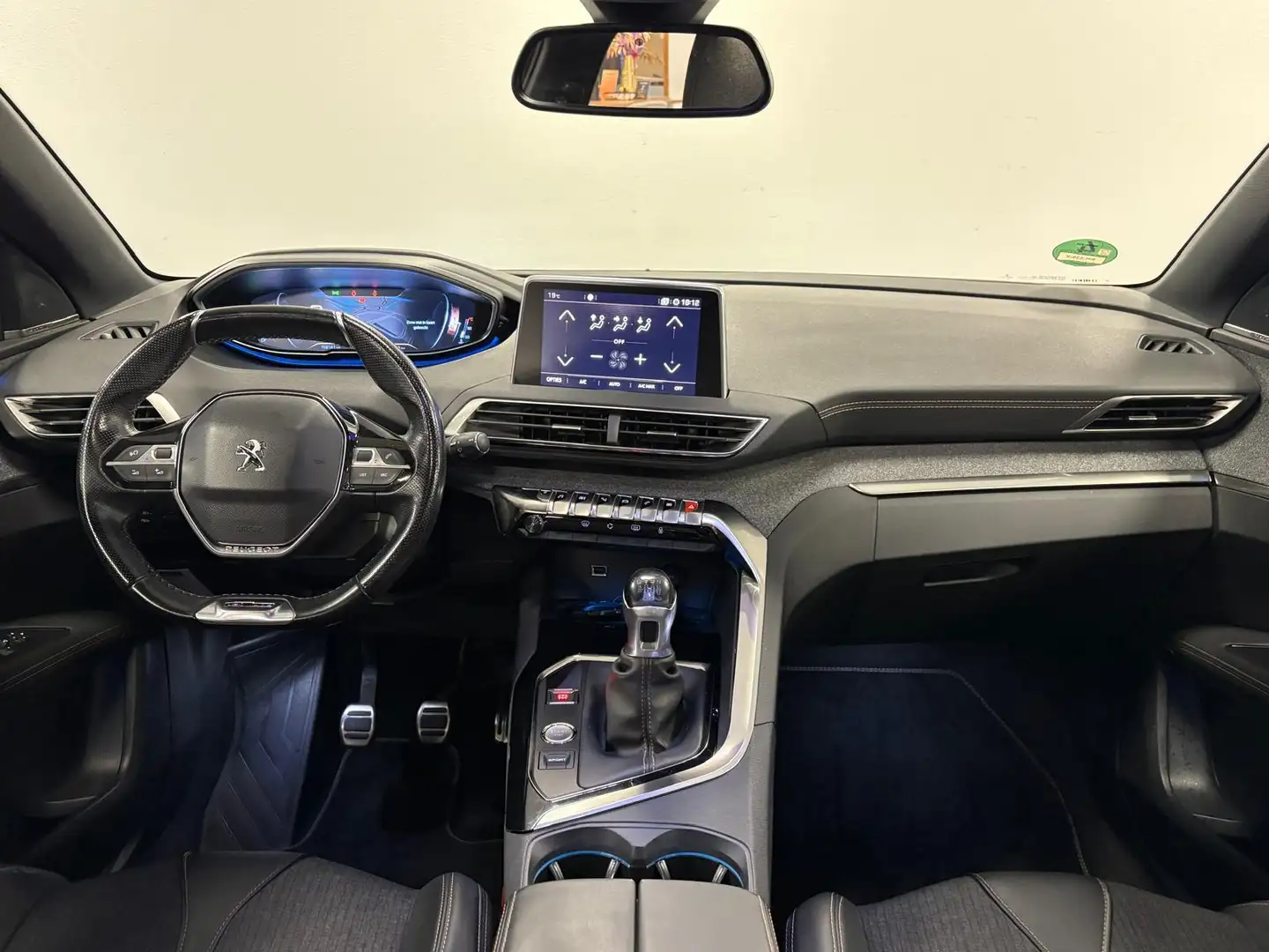 Peugeot 3008 1.2 PureTech GT-Line Pack*NAP*Panoramadak*Navi*Cam Grijs - 2