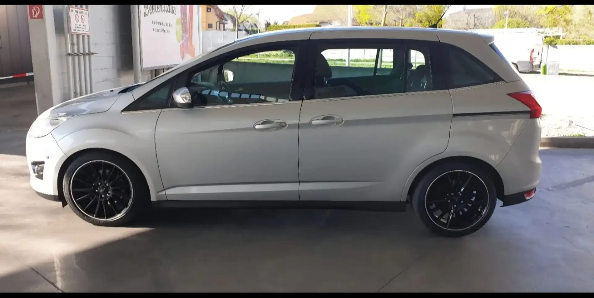 Ford Grand C-Max Titanium 2,0 TDCi DPF Powershift - 2