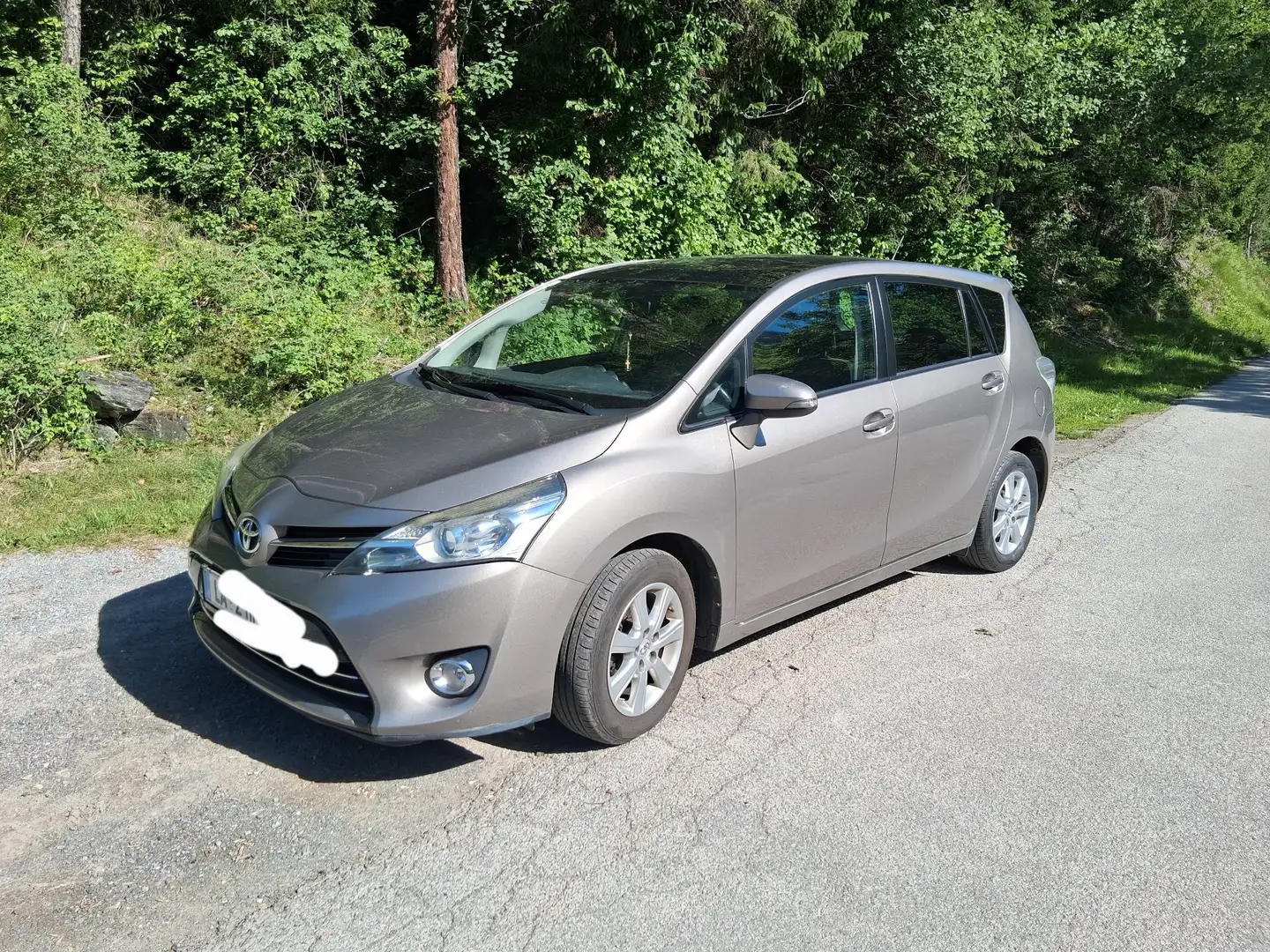 Toyota Verso 1,6 D-4D Active - 2