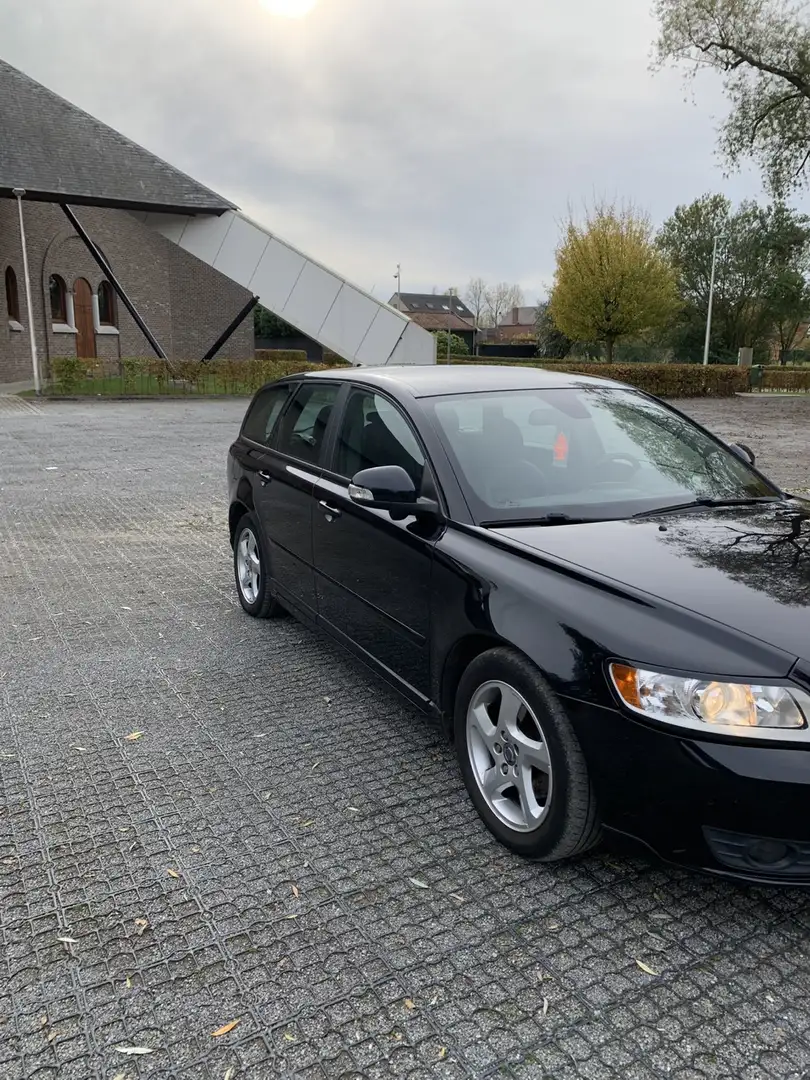 Volvo V50 V50 DPF DRIVe Summum Noir - 2