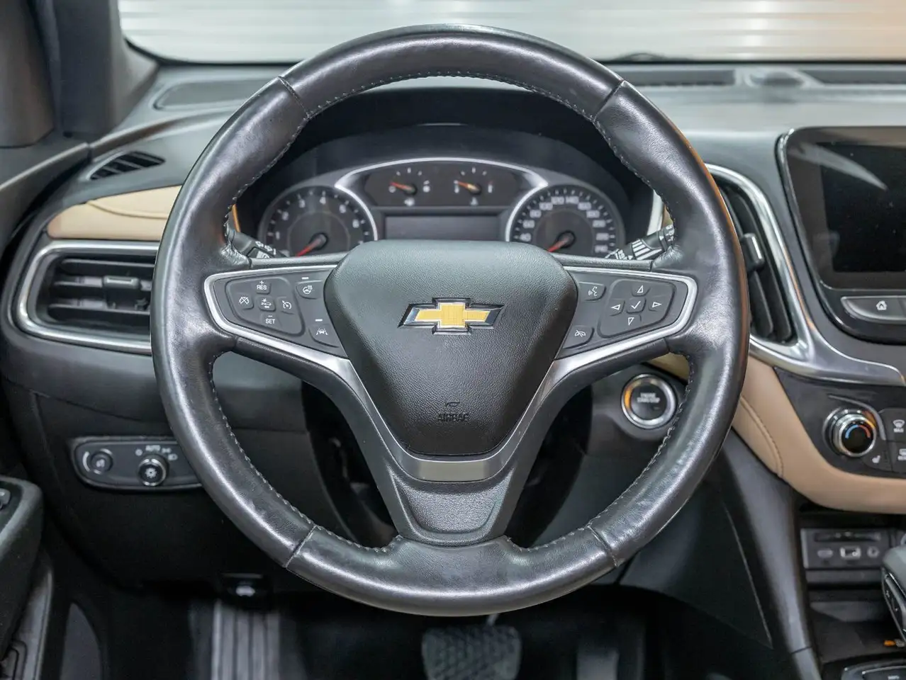 Chevrolet Equinox снимка Chevrolet Equinox