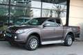 Mitsubishi L200 Plus Club Cab 4WD Braun - thumbnail 1