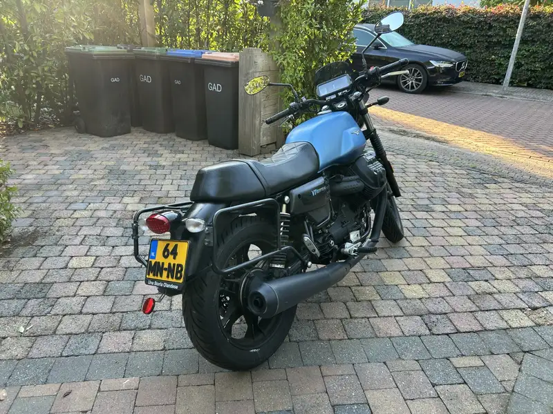 Moto Guzzi V 7 - foto 3