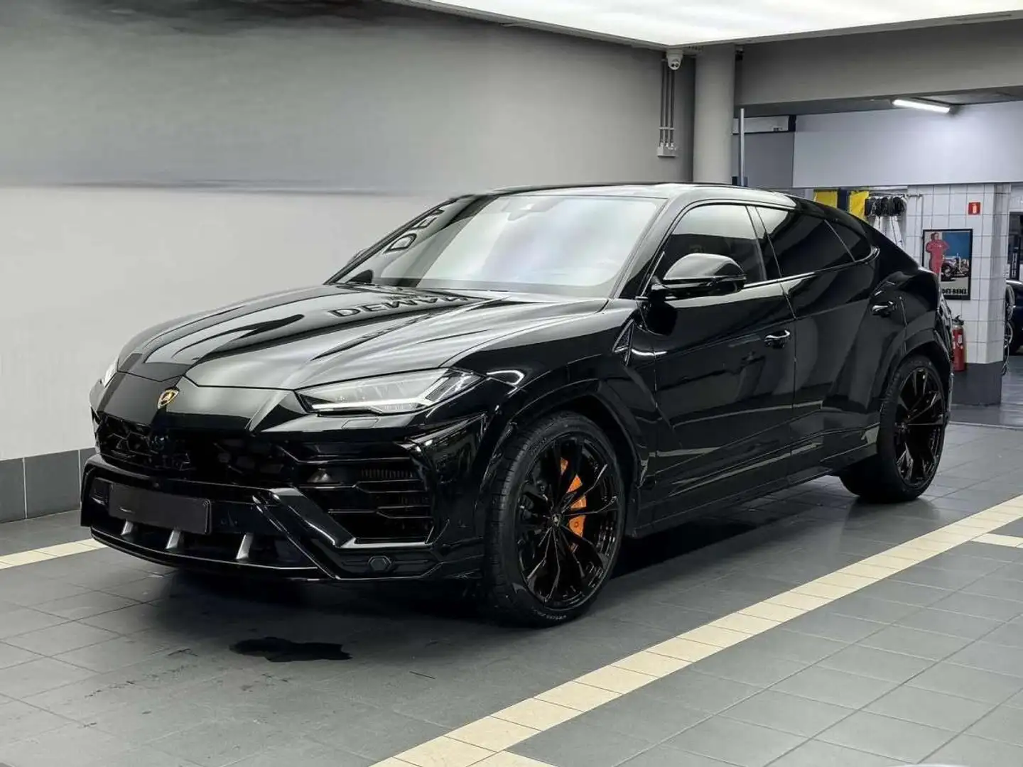 Lamborghini Urus 4.0 BiTurbo V8 FULL OPTIONS / B\u0026O / PANO / 36 Noir - 1