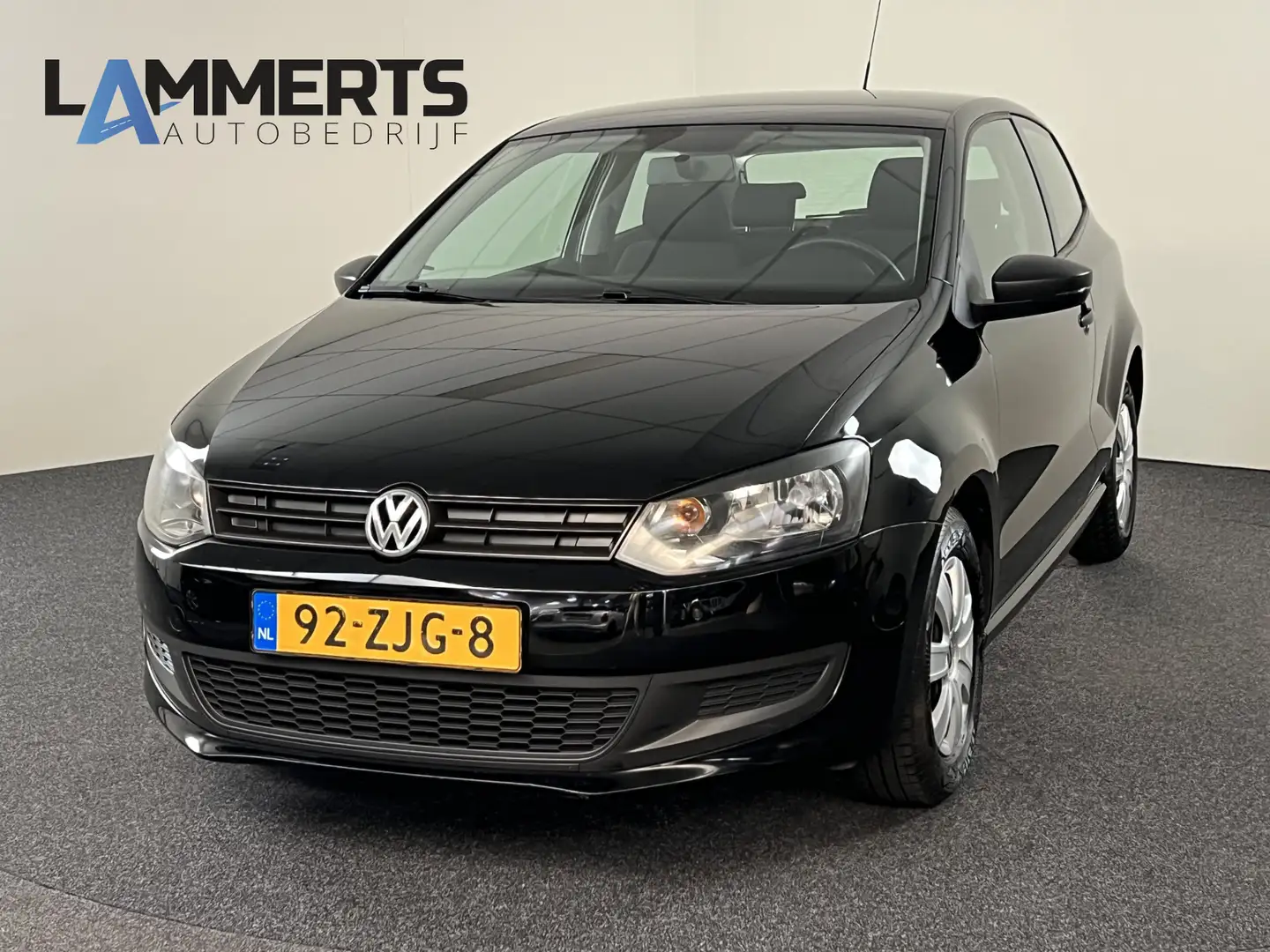 Volkswagen Polo 1.2 Easyline November 2012 Zwart - 1