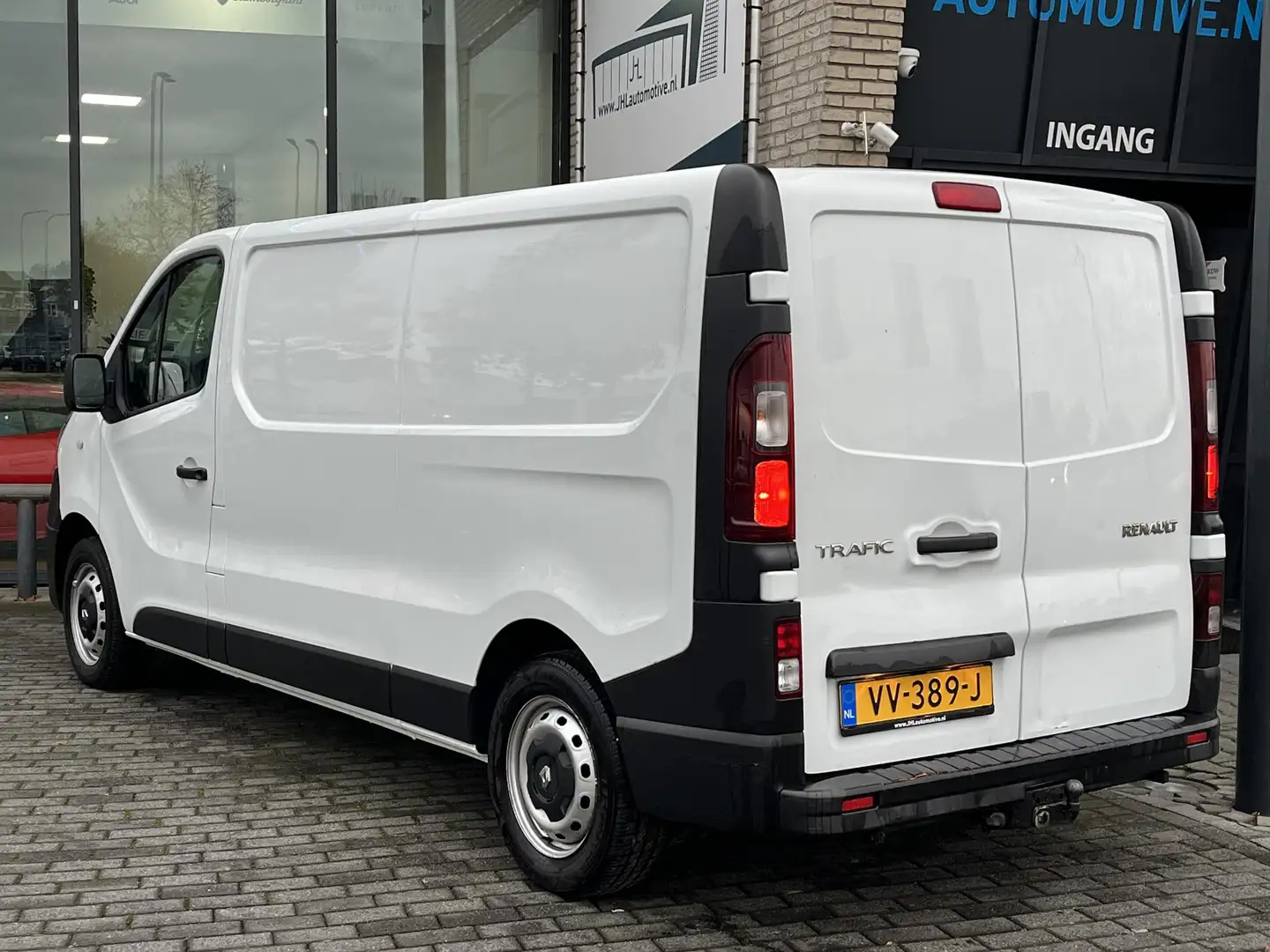 Renault Trafic 1.6 dCi T29 L2H1 Comf*A/C*BLUETOOTH*HAAK*3PERS*TEL Blanc - 2