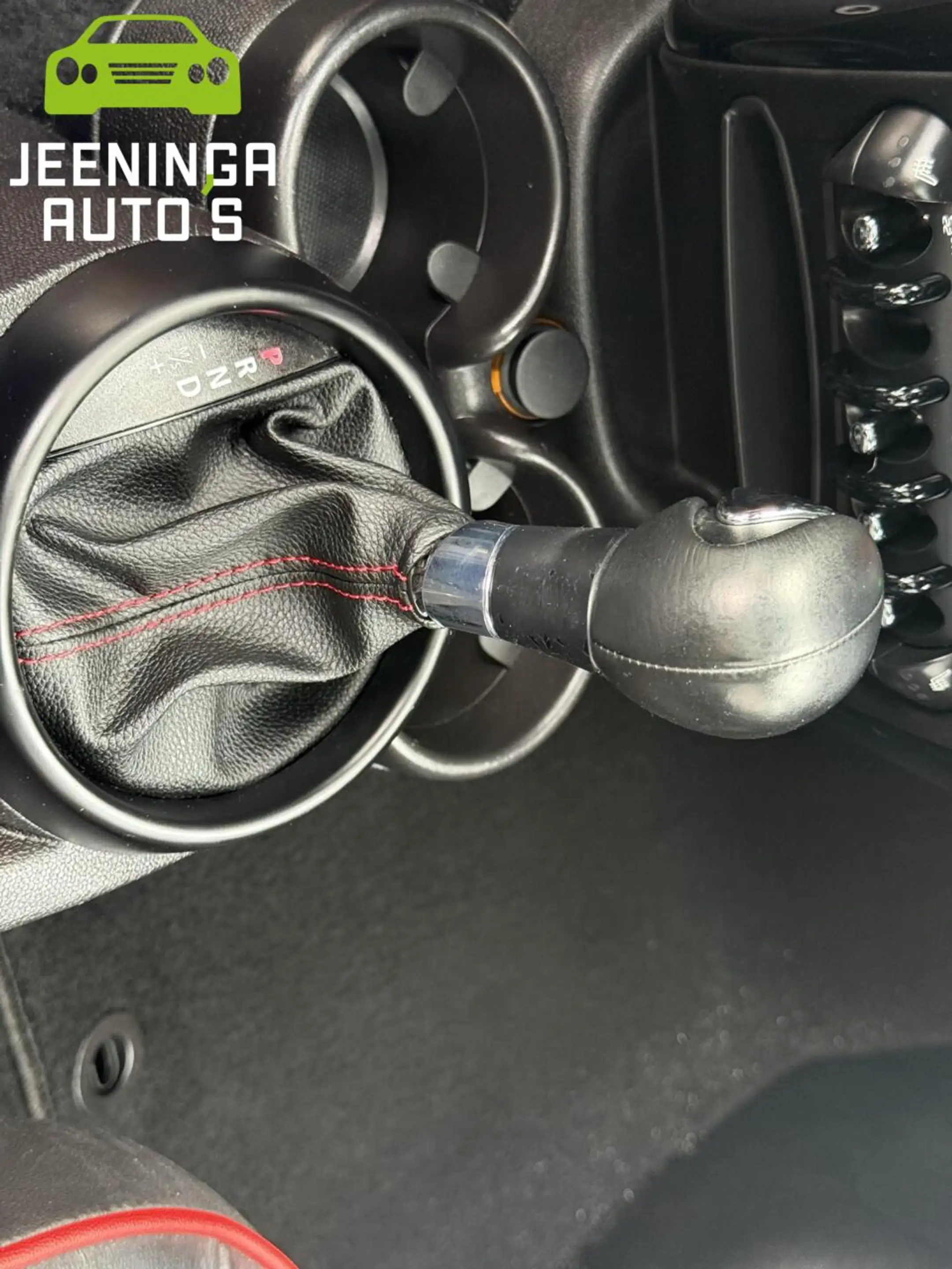 MINI John Cooper Works Countryman 1.6 ALL4 Chili — photo 32