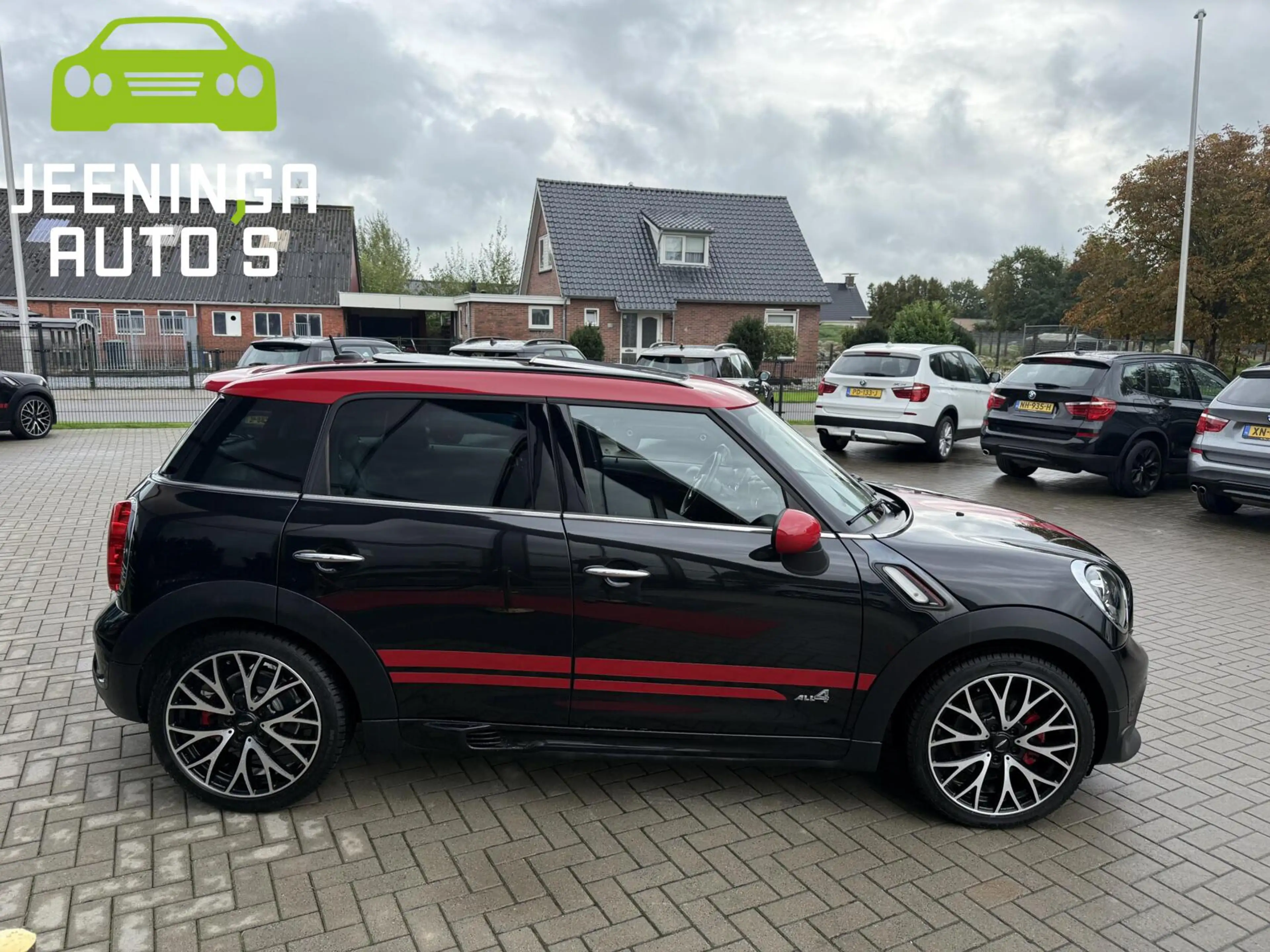 MINI John Cooper Works Countryman 1.6 ALL4 Chili — photo 14