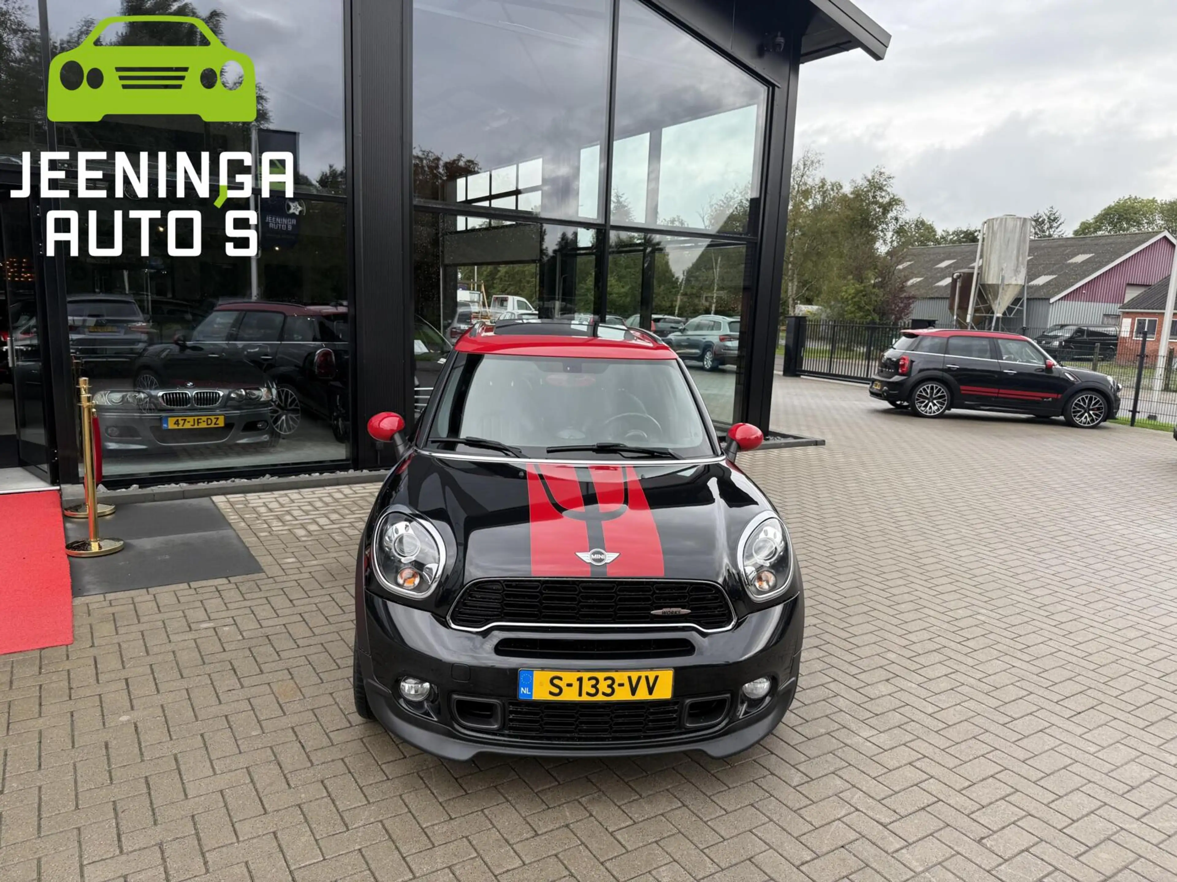 MINI John Cooper Works Countryman 1.6 ALL4 Chili — photo 18