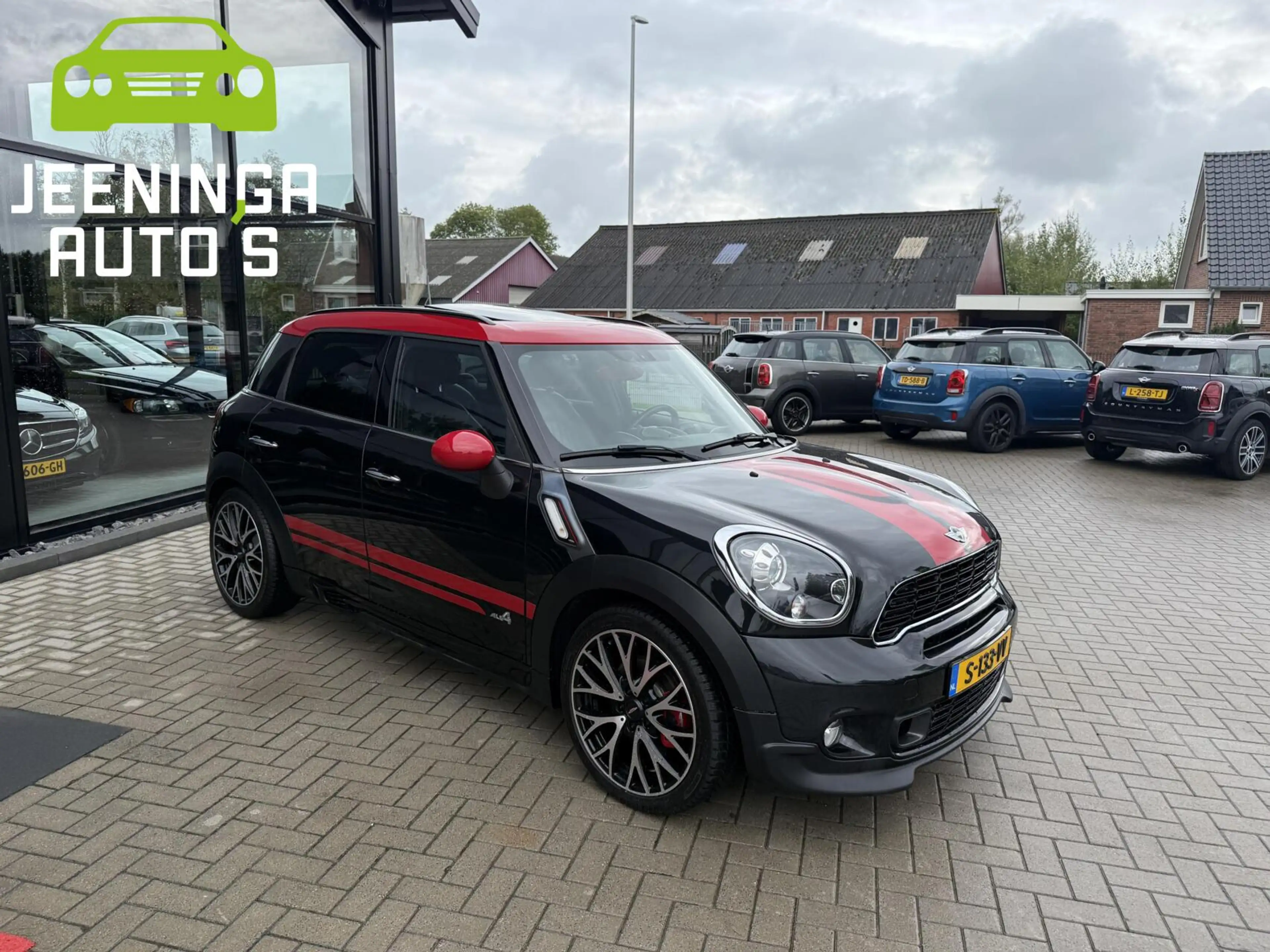 MINI John Cooper Works Countryman 1.6 ALL4 Chili — photo 20