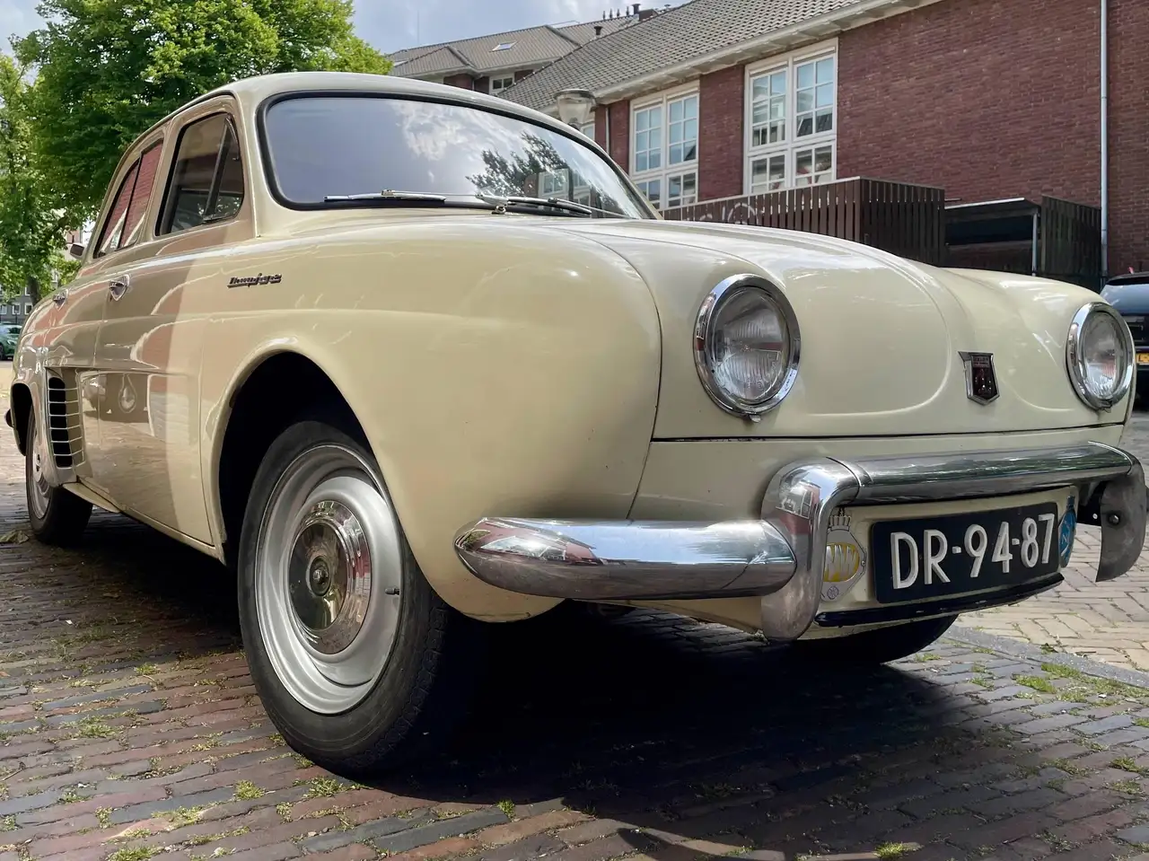 Renault Dauphine, oldtimer, foto 3