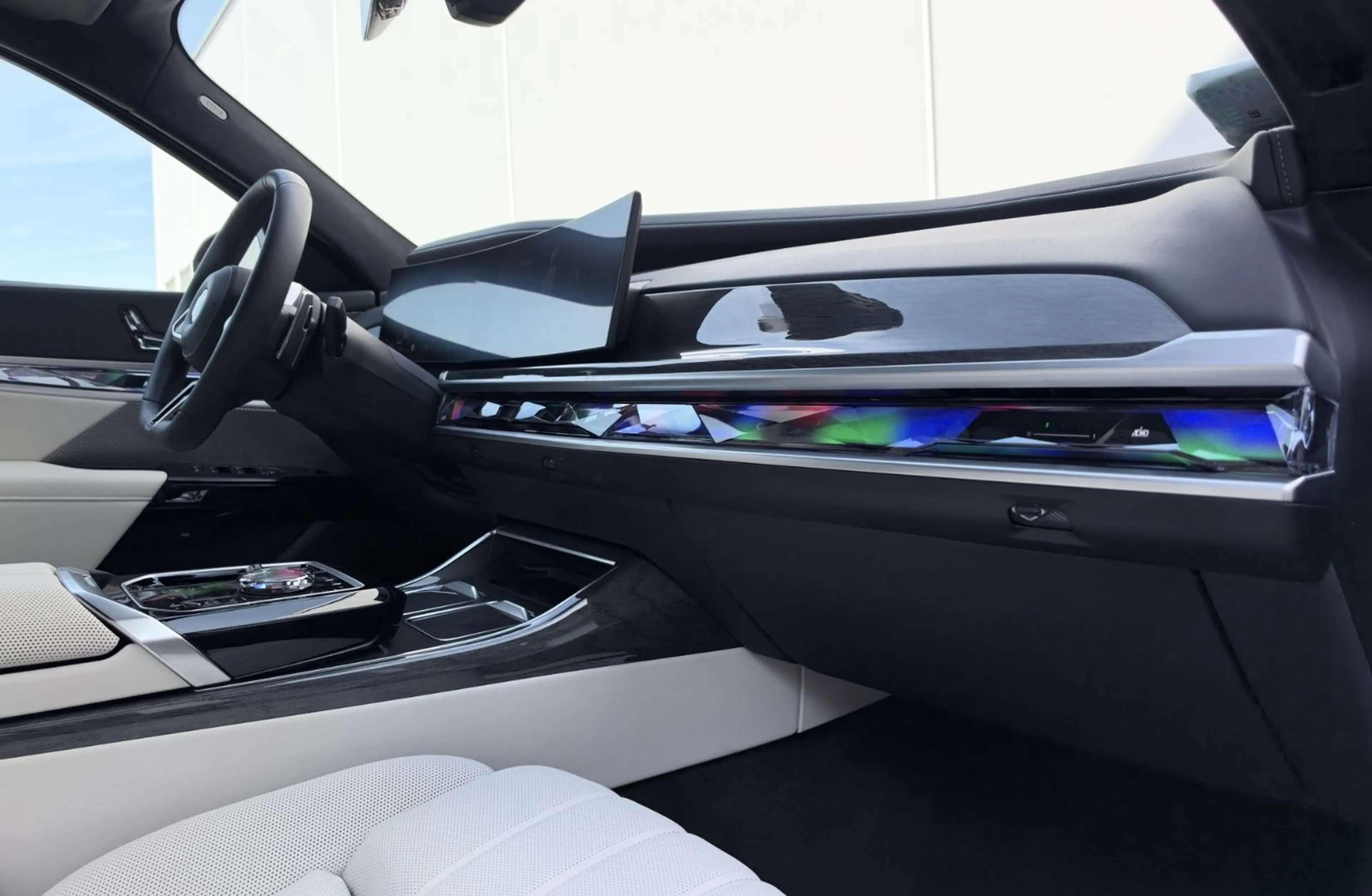 BMW 740 d xDrive M Sport Pro Fond E.°Innovation°Froze — photo 13